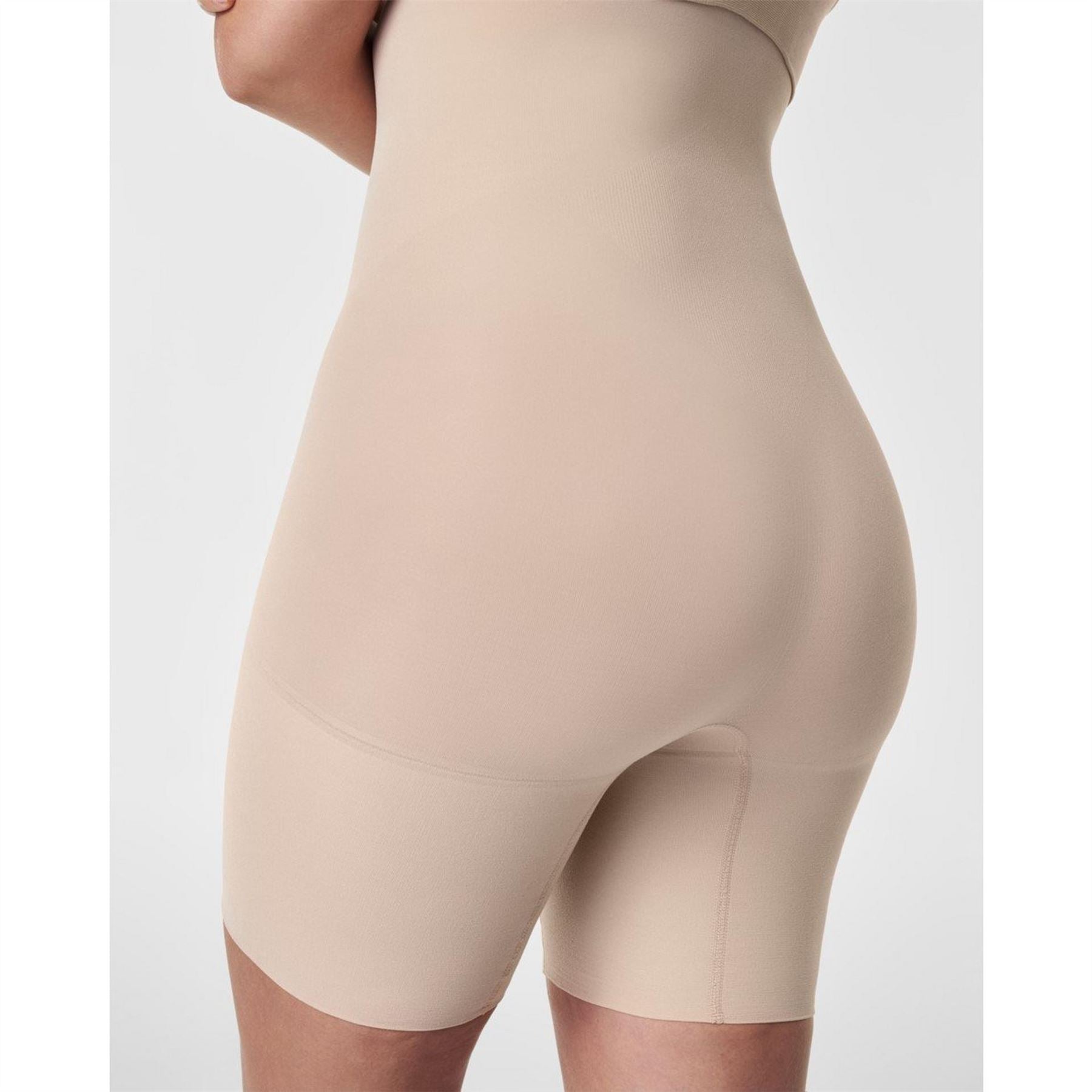 Spanx Seamless Shaping Medium Control High Waisted Shorts