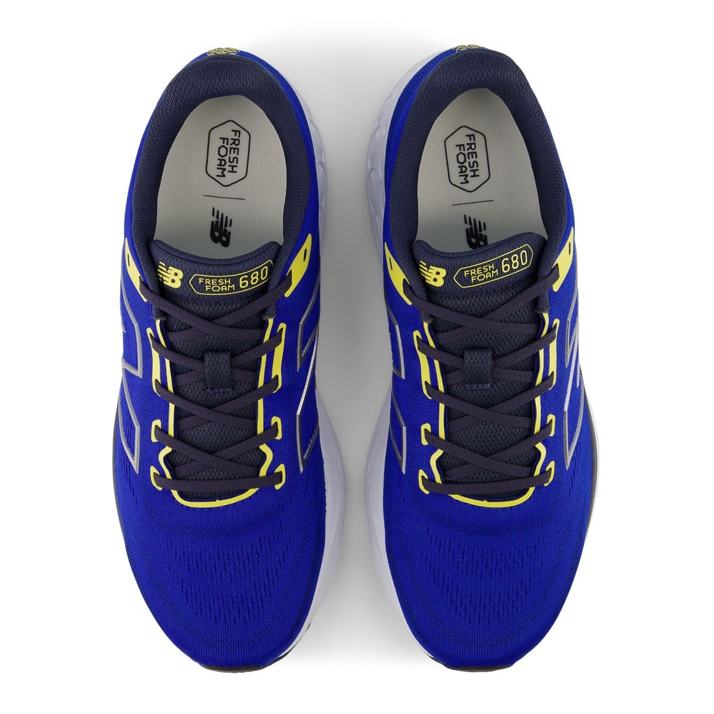 New Balance Mens Fresh Foam 680 V8 Running Shoe