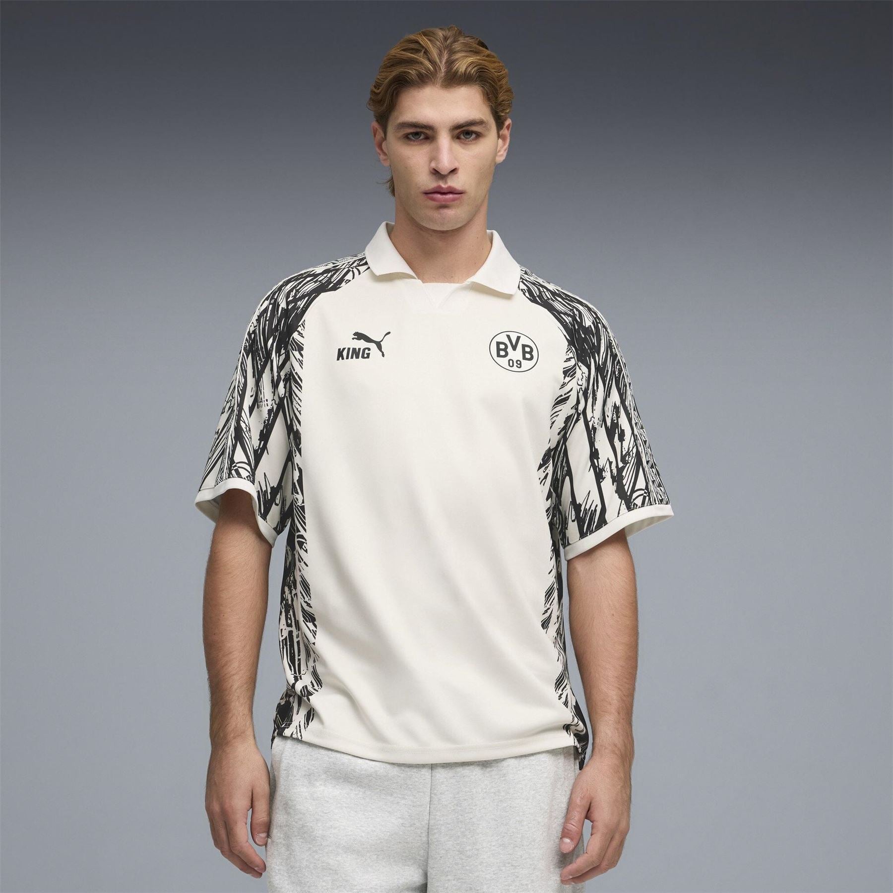 Puma Borussia Dortmund Licensed Retro Football Shirt