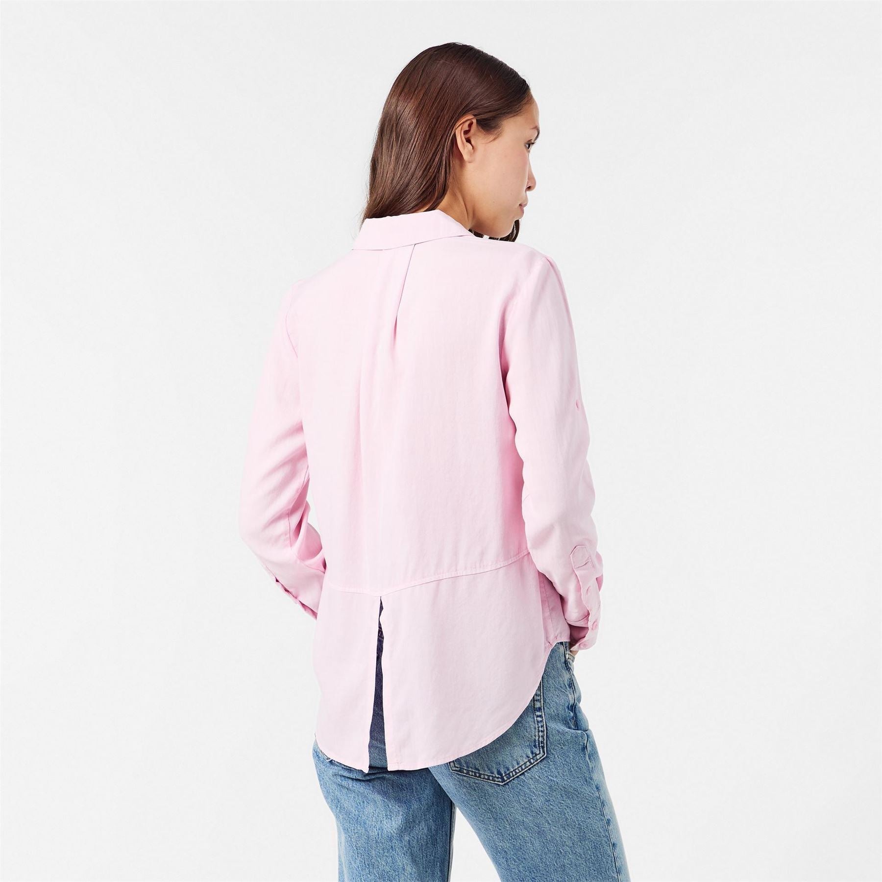 Bella Dahl Back Slit Relaxed Fit Three Quarter Sleeve Shirt