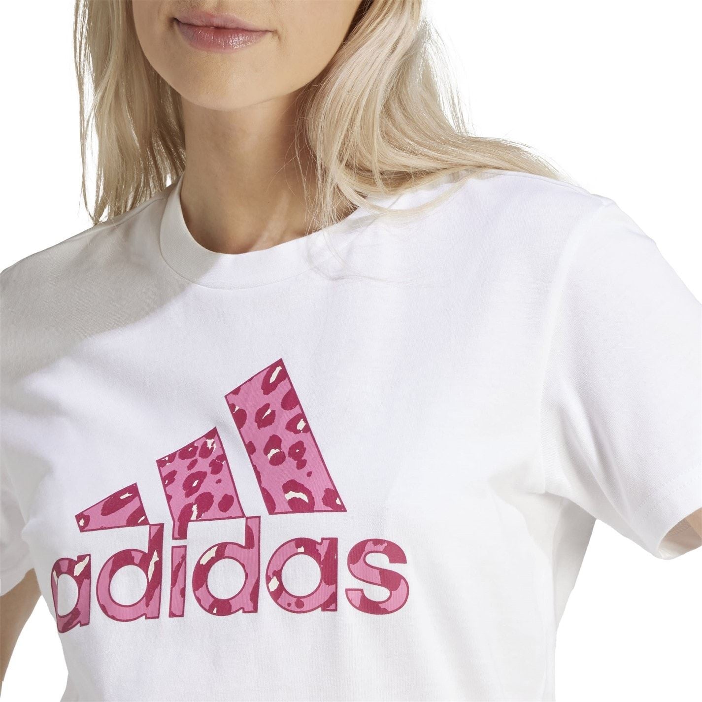 adidas Womens Essentials Logo T-Shirt