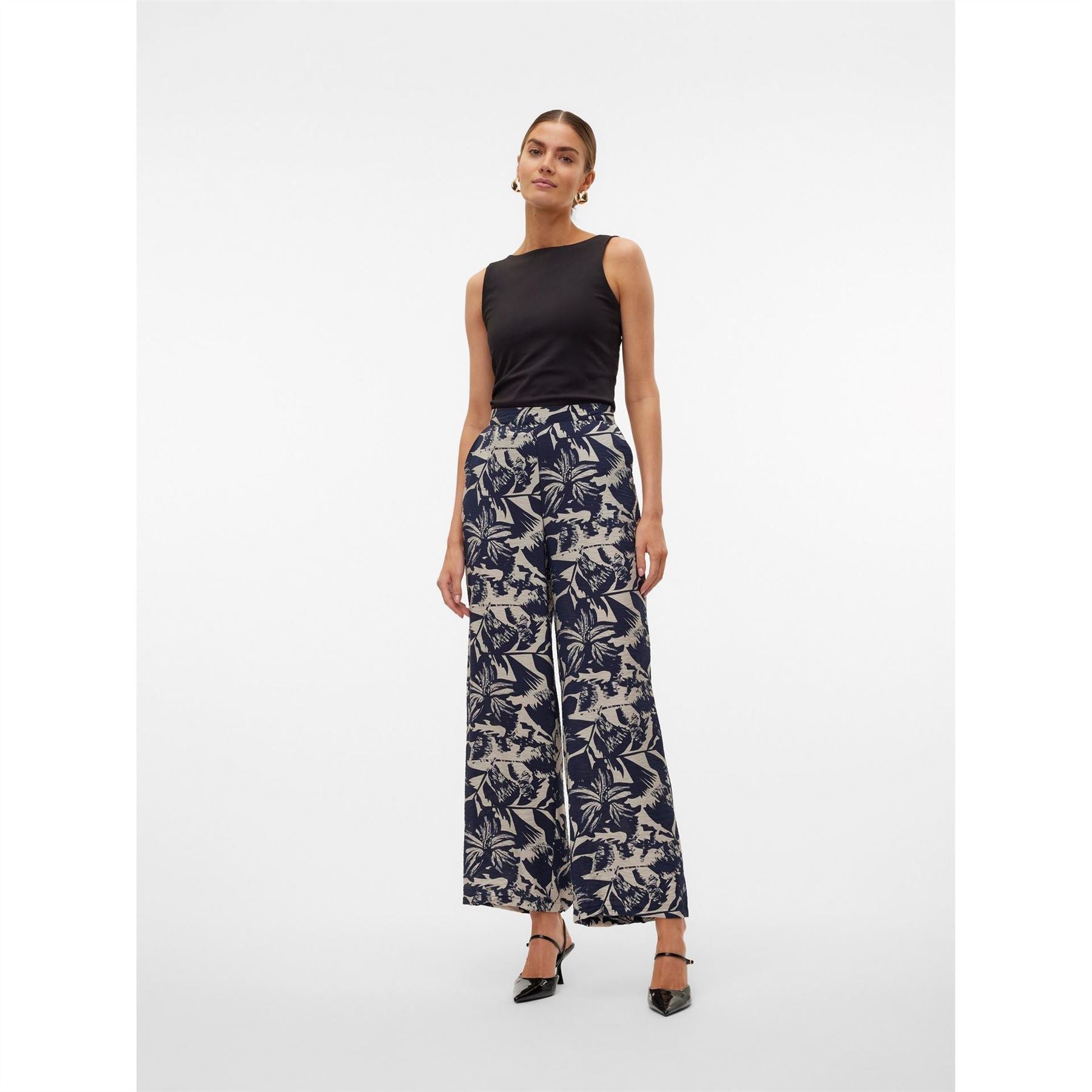 Vero Moda High Rise Wide Leg Trousers