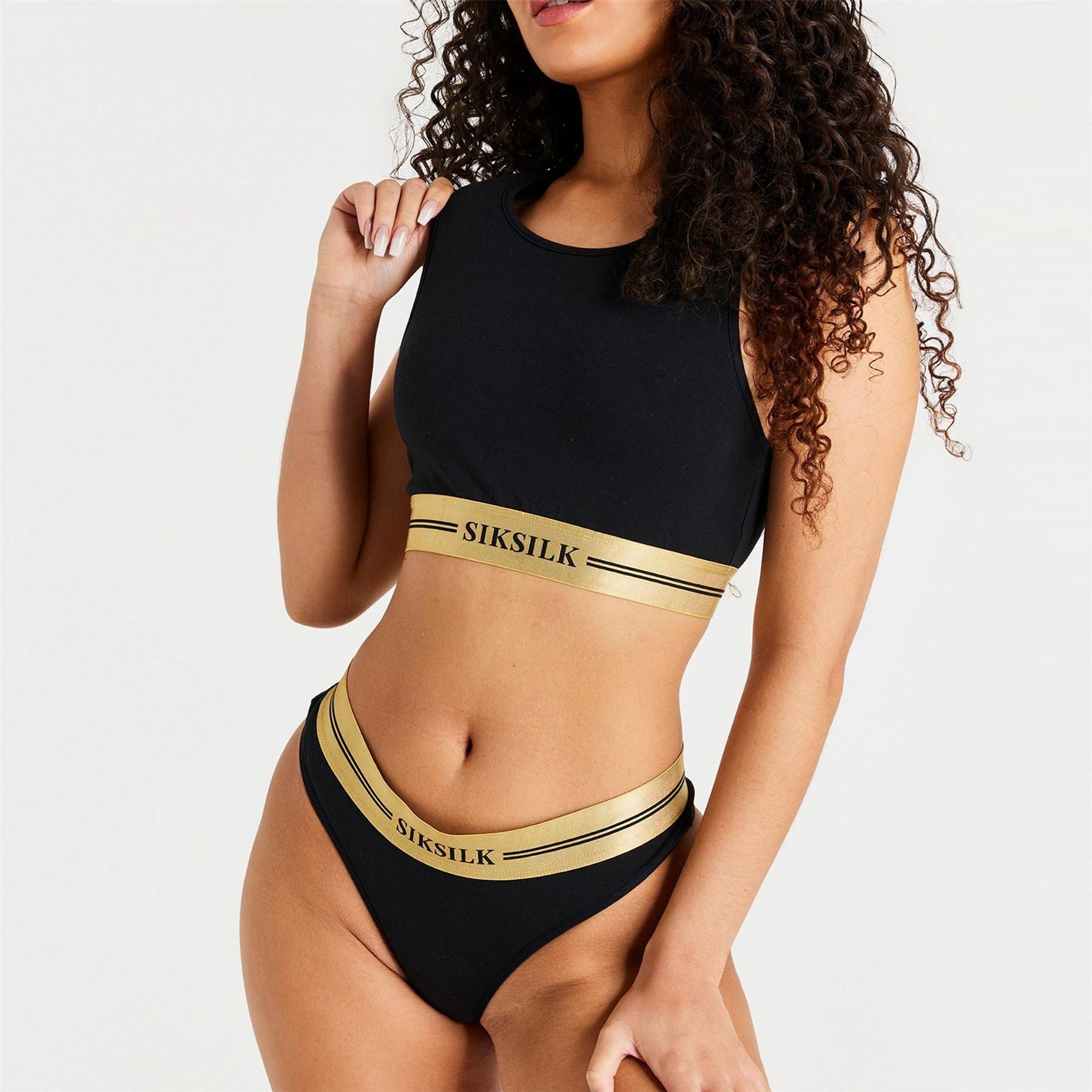 SikSilk Cropped Scoop Neck Snug Fit Bra