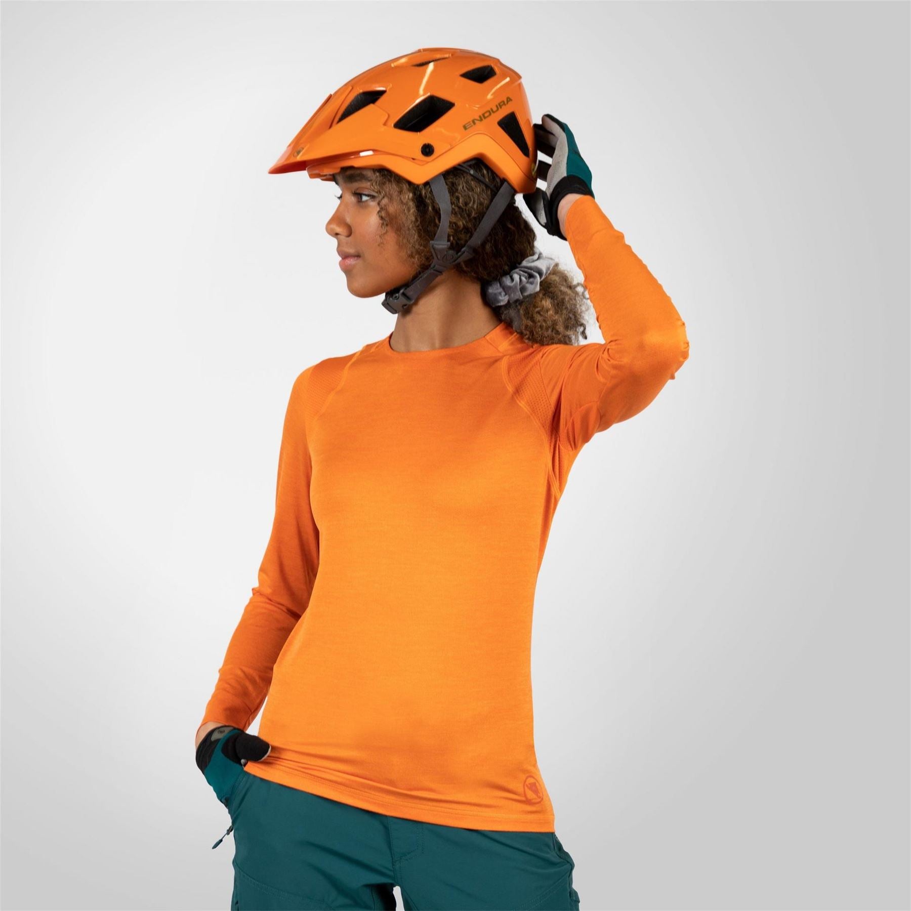 Endura Singletrack Long Sleeve Jersey Ladies