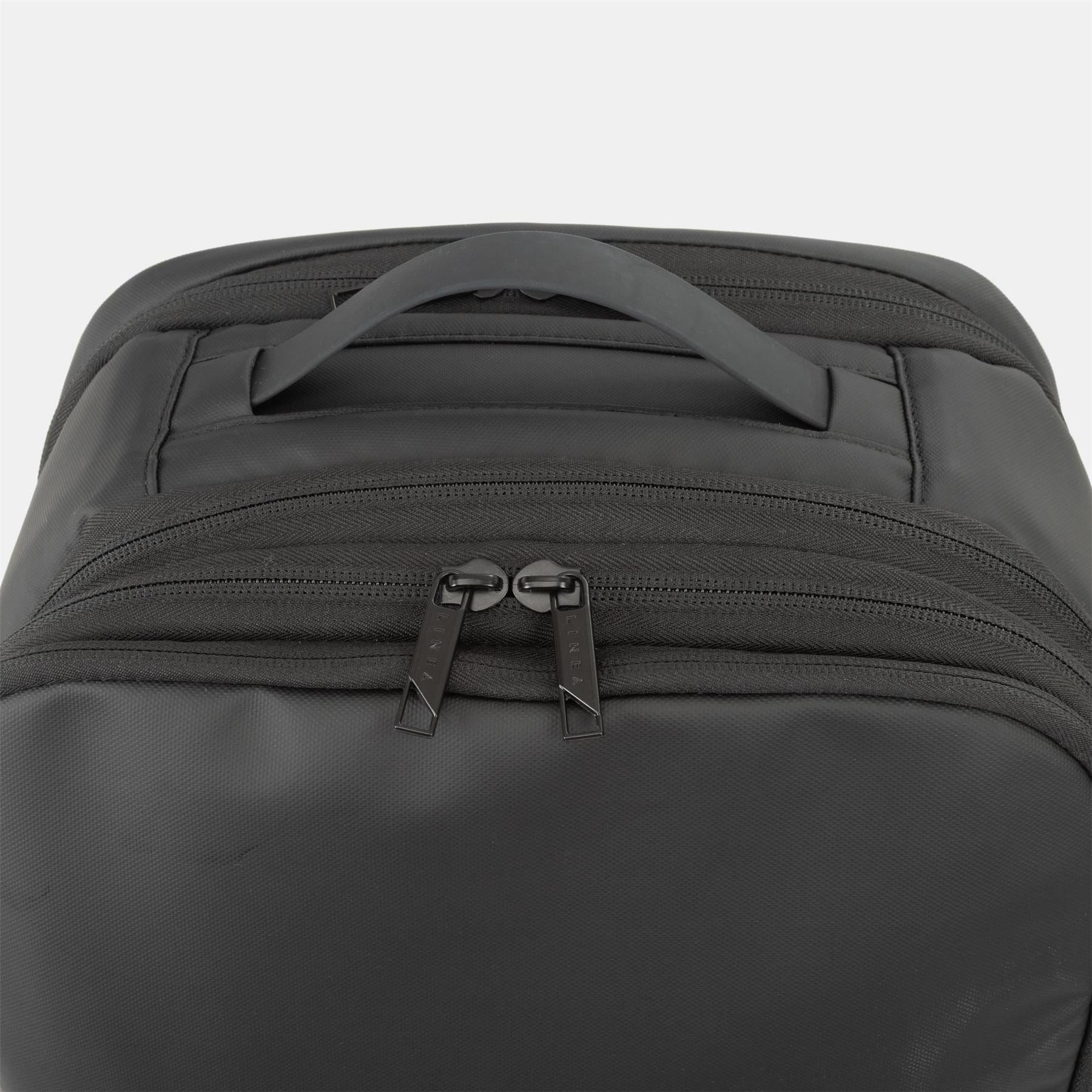 Linea Vacuum Backpack