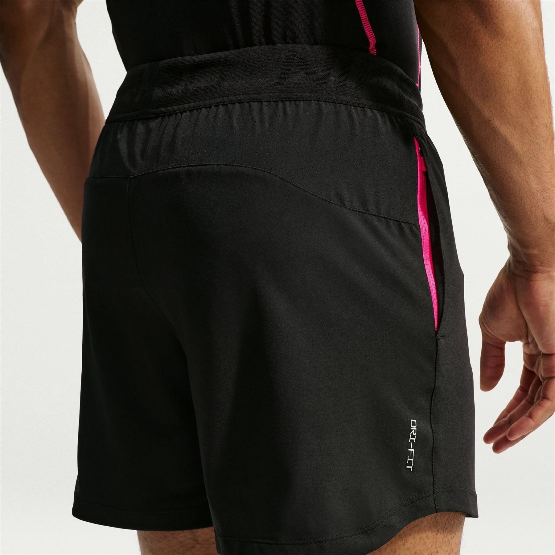 Nike Mens Dri Fit 6 Shorts