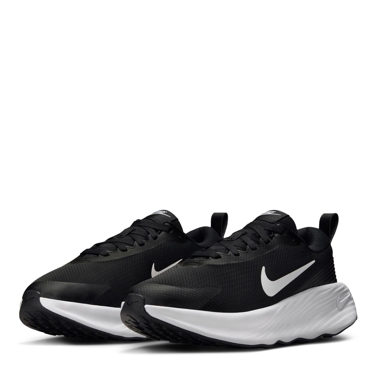 Nike Legend Essential 4 Low Top Workout Sneakers