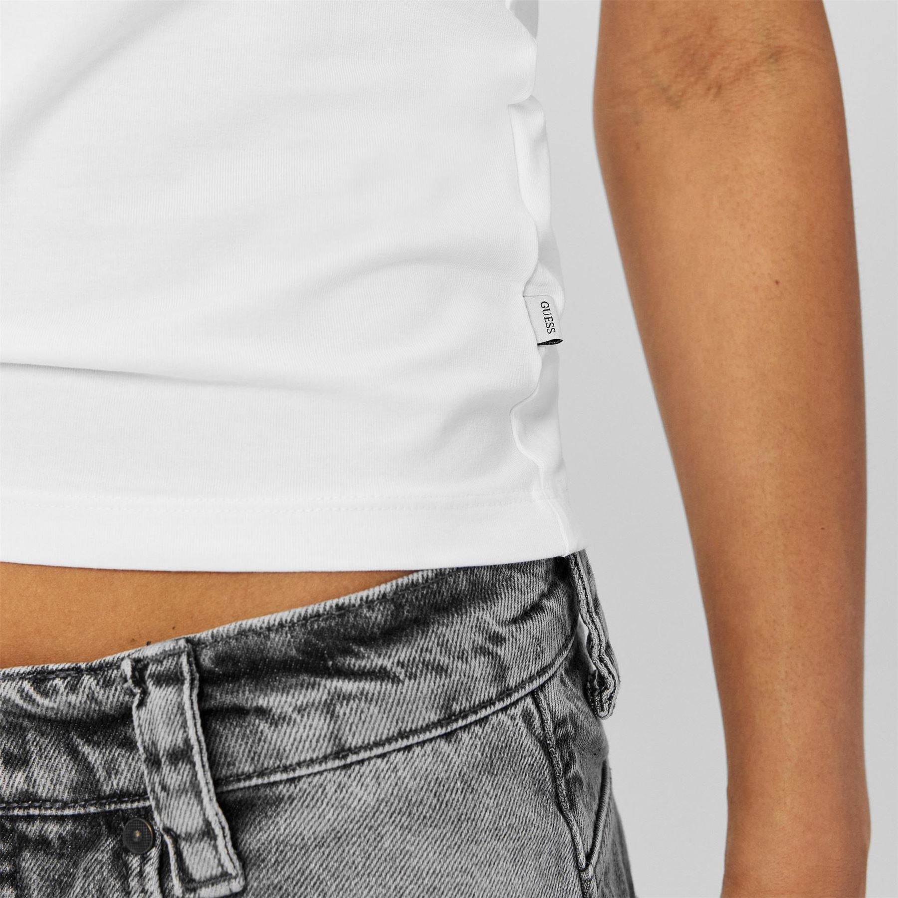 Guess Tri Icon Slim Fit Crew Neck T-Shirt