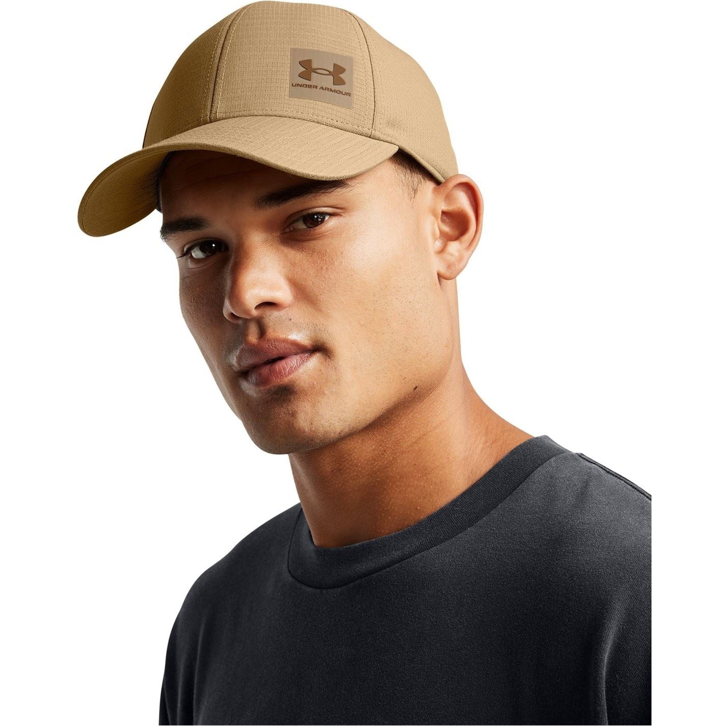 Under Armour Iso Chill Armourvent Curved Brim Baseball Cap