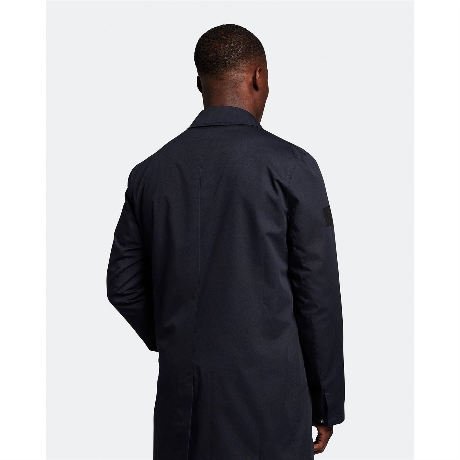 Lyle and Scott Collared Neck Zip Through Regular Fit Jacket