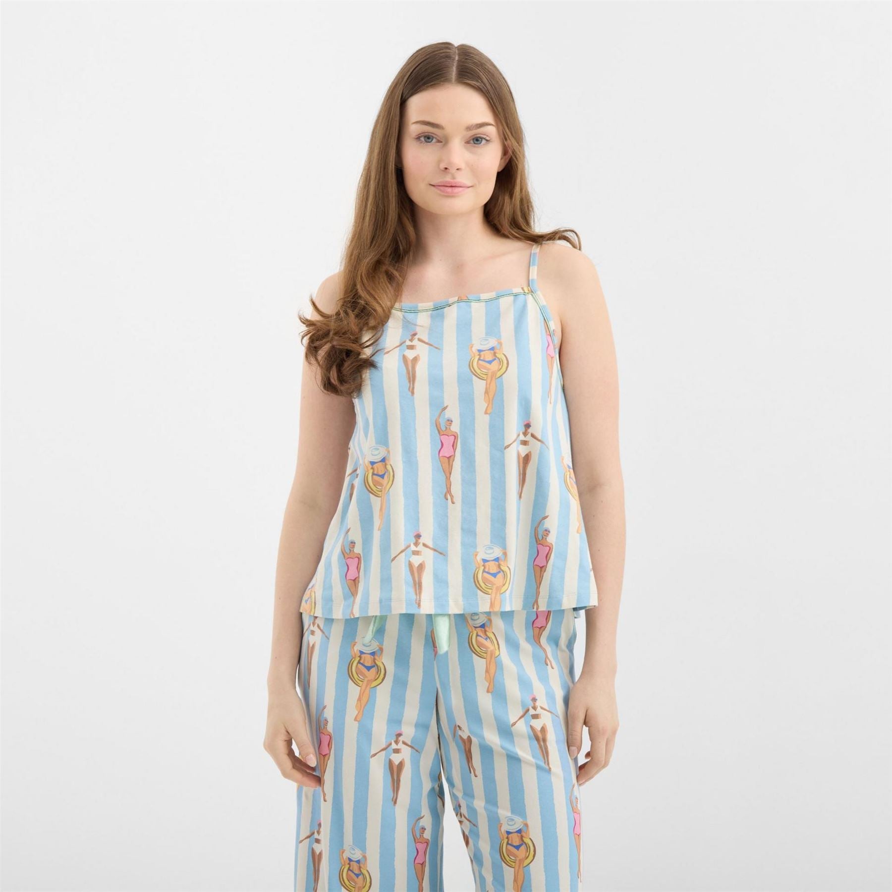 Chelsea Peers Cami Cpri Set