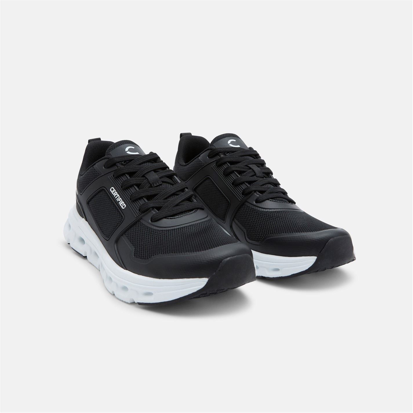 Certified CT 769 Lace-Up Low Top Sneakers