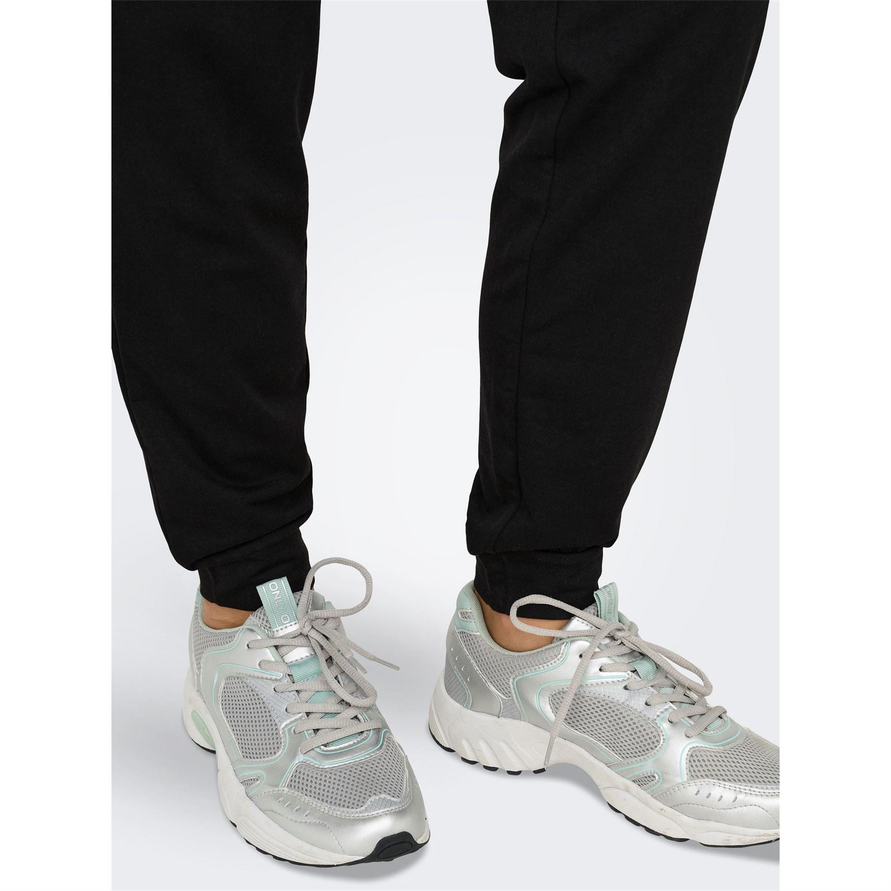 Only Play Sport Solid Patterned Joggers