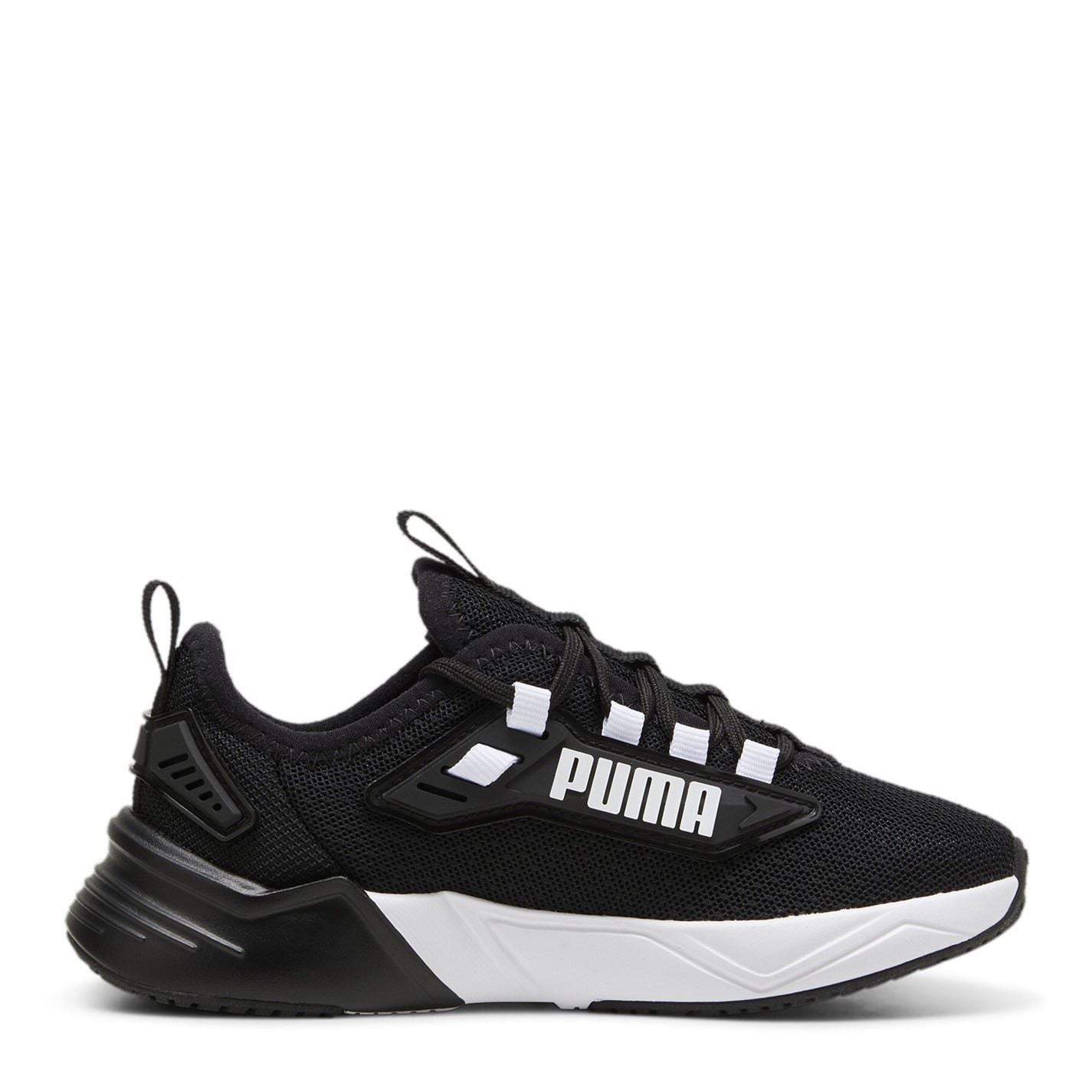 Puma Retaliate 3 Low Top Round Toe Flat Heel Sneakers