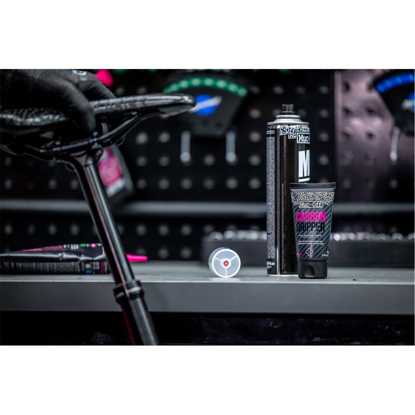 Muc-Off Off Carbon Gripper