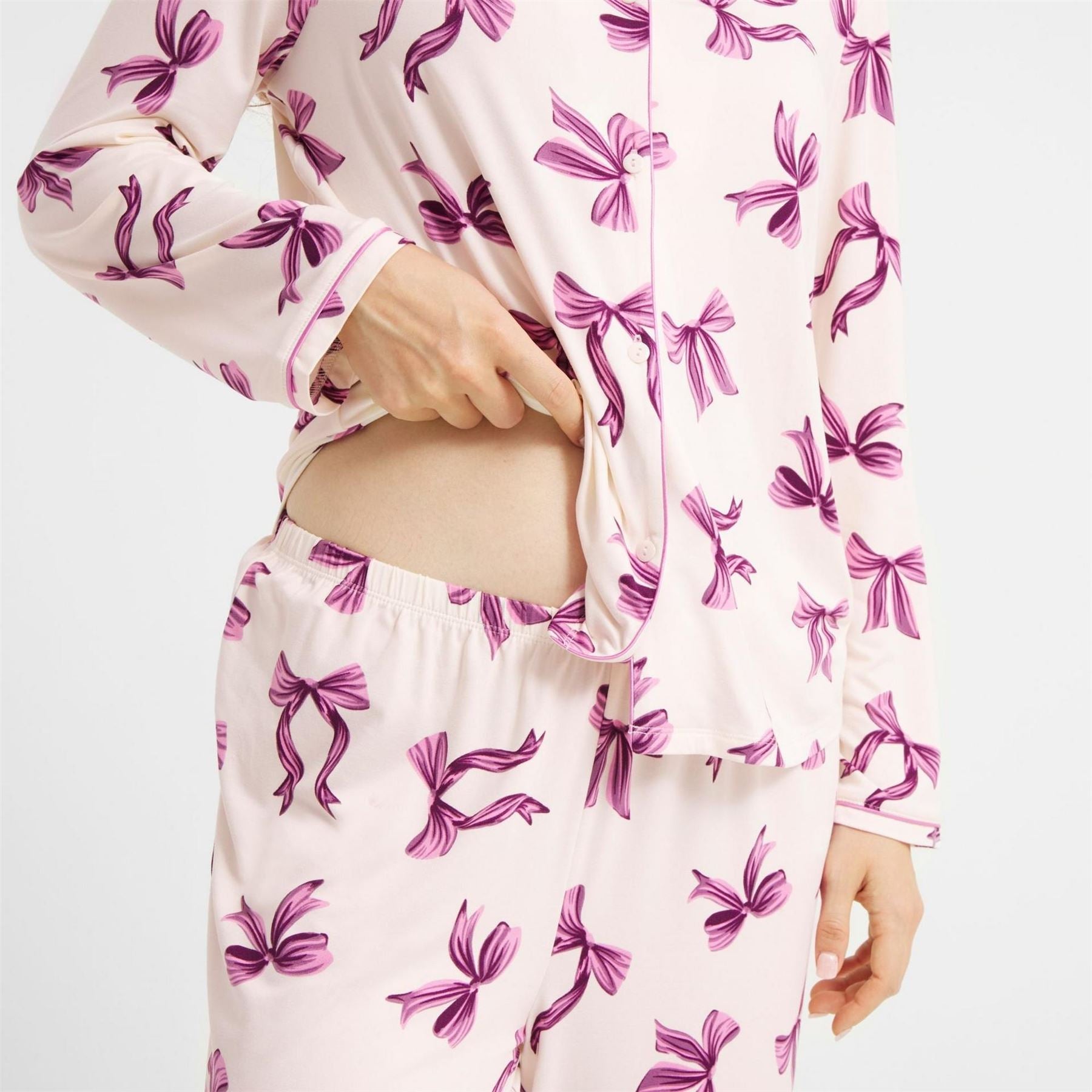 Urban Threads Long Sleeve Pyjama Set
