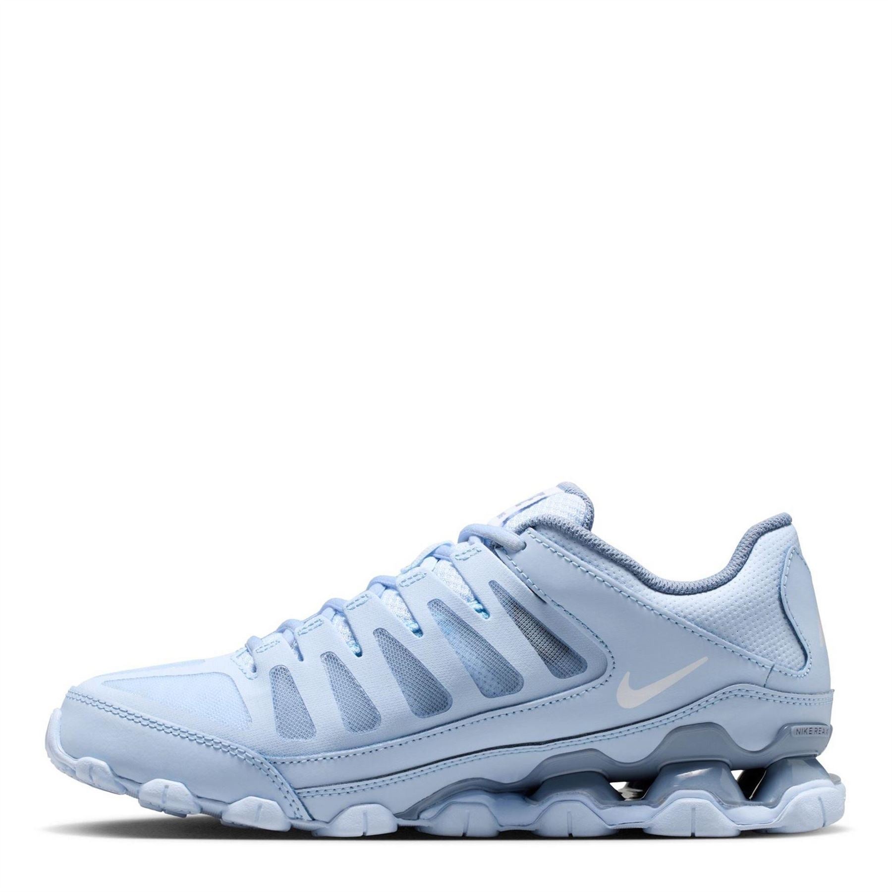 Nike Reax 8 TR Lace-Up Sneakers