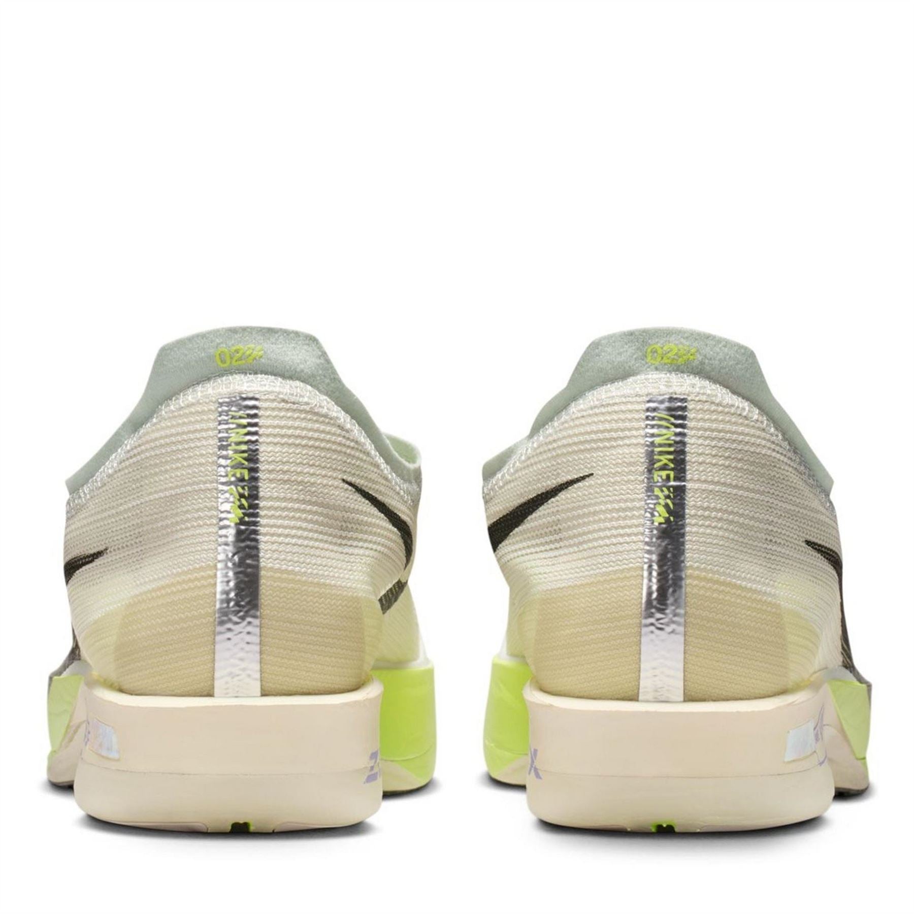 Nike Mens Streakfly 2 Road Running Shoes