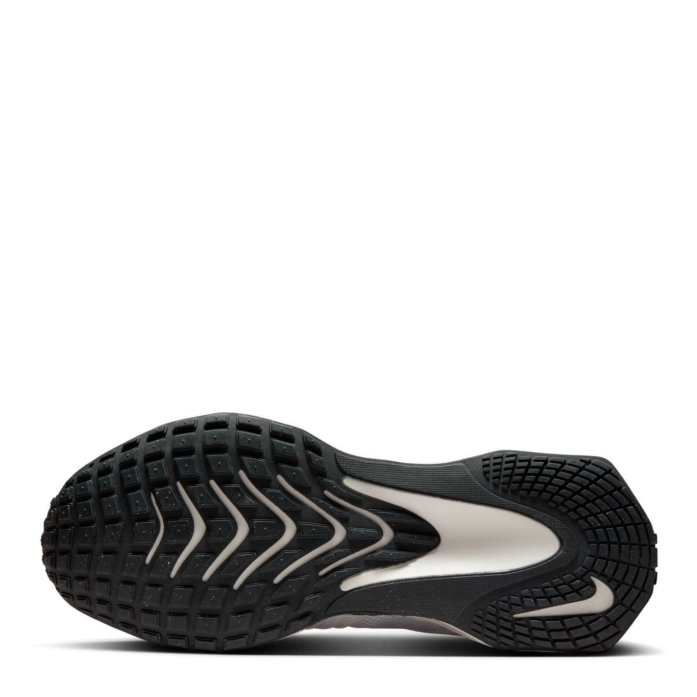 Nike Metro Tek Lace Up Low Top Sneakers