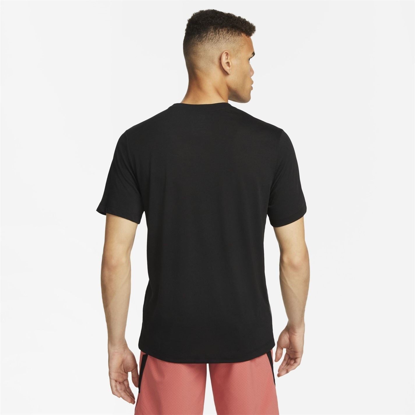 Nike Regular Fit Crew Neck Short Sleeve T-Shirt