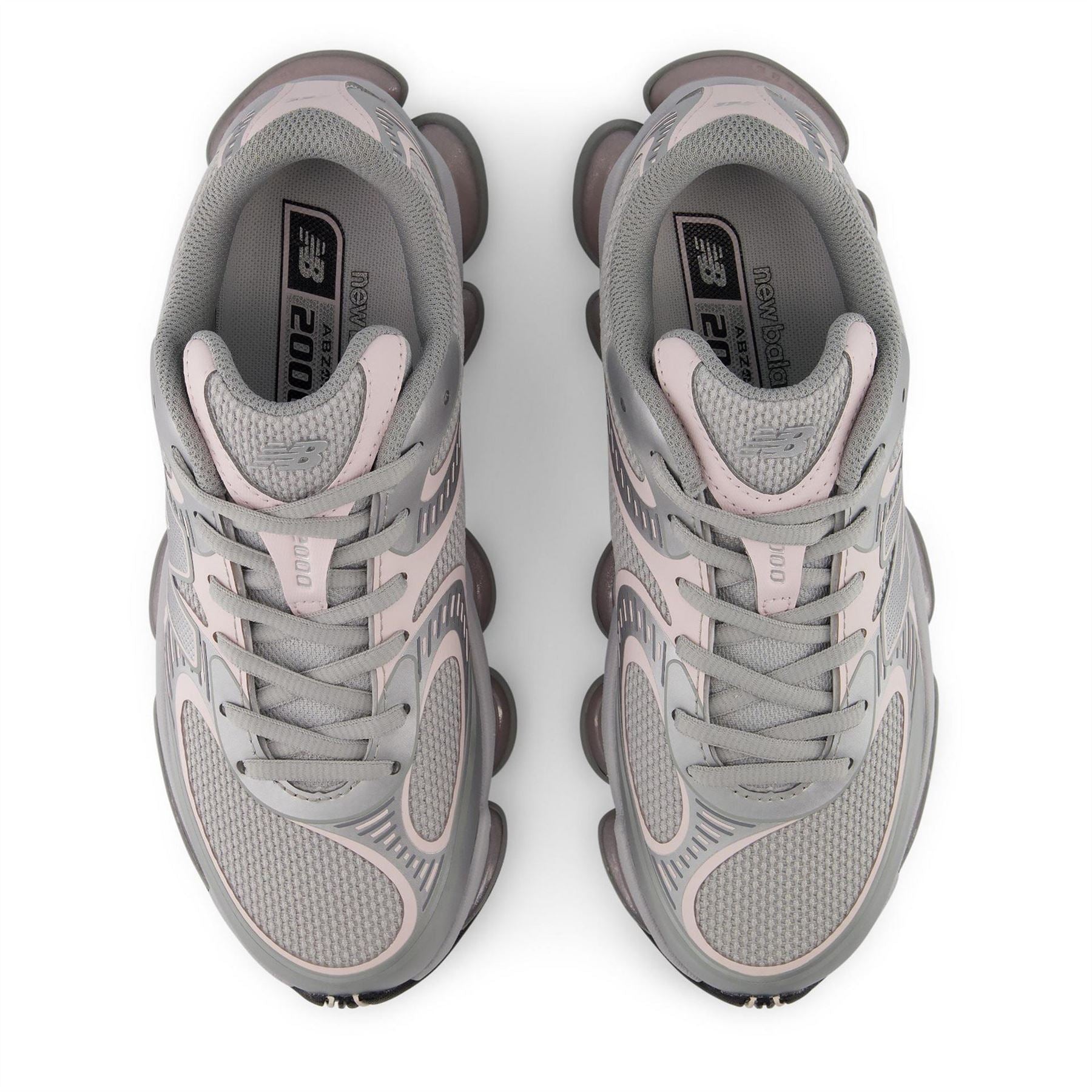 New Balance Womens Abzorb 2000