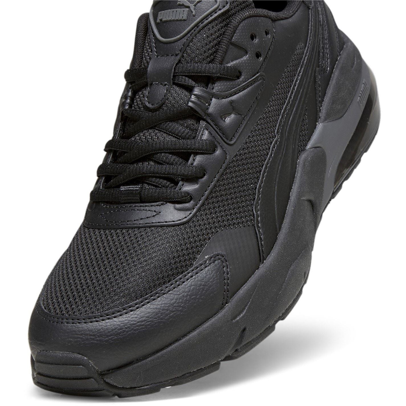 Puma Vis2k Low Top Running Sneakers