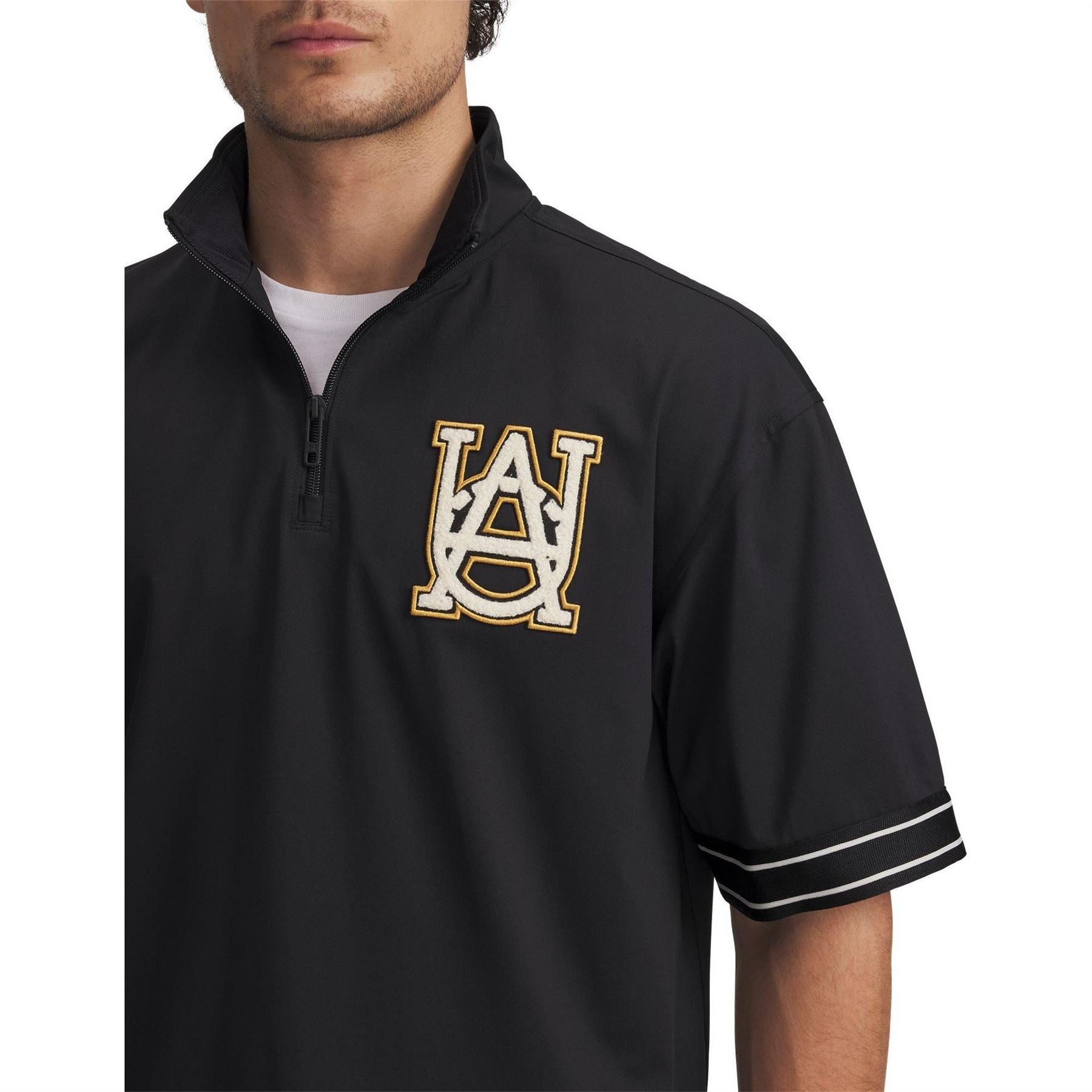 Under Armour Courtside Zip Neck Short Sleeve Shirt