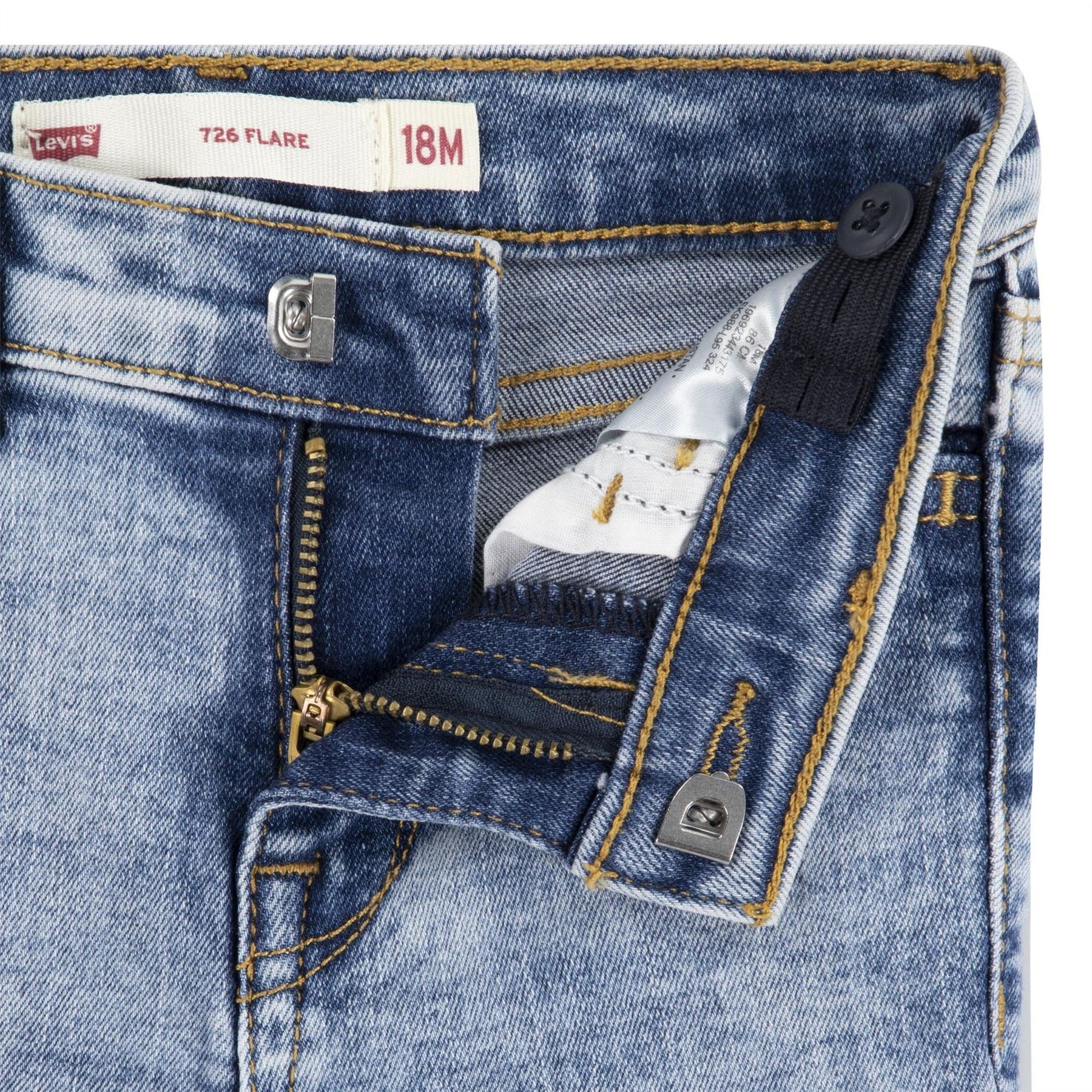 Levis Bootcut Jeans