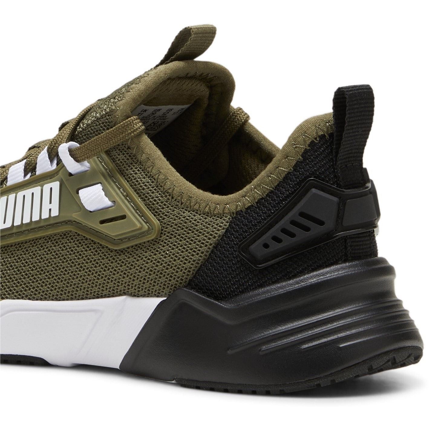 Puma Retaliate 3 Low Top Round Toe Flat Heel Sneakers