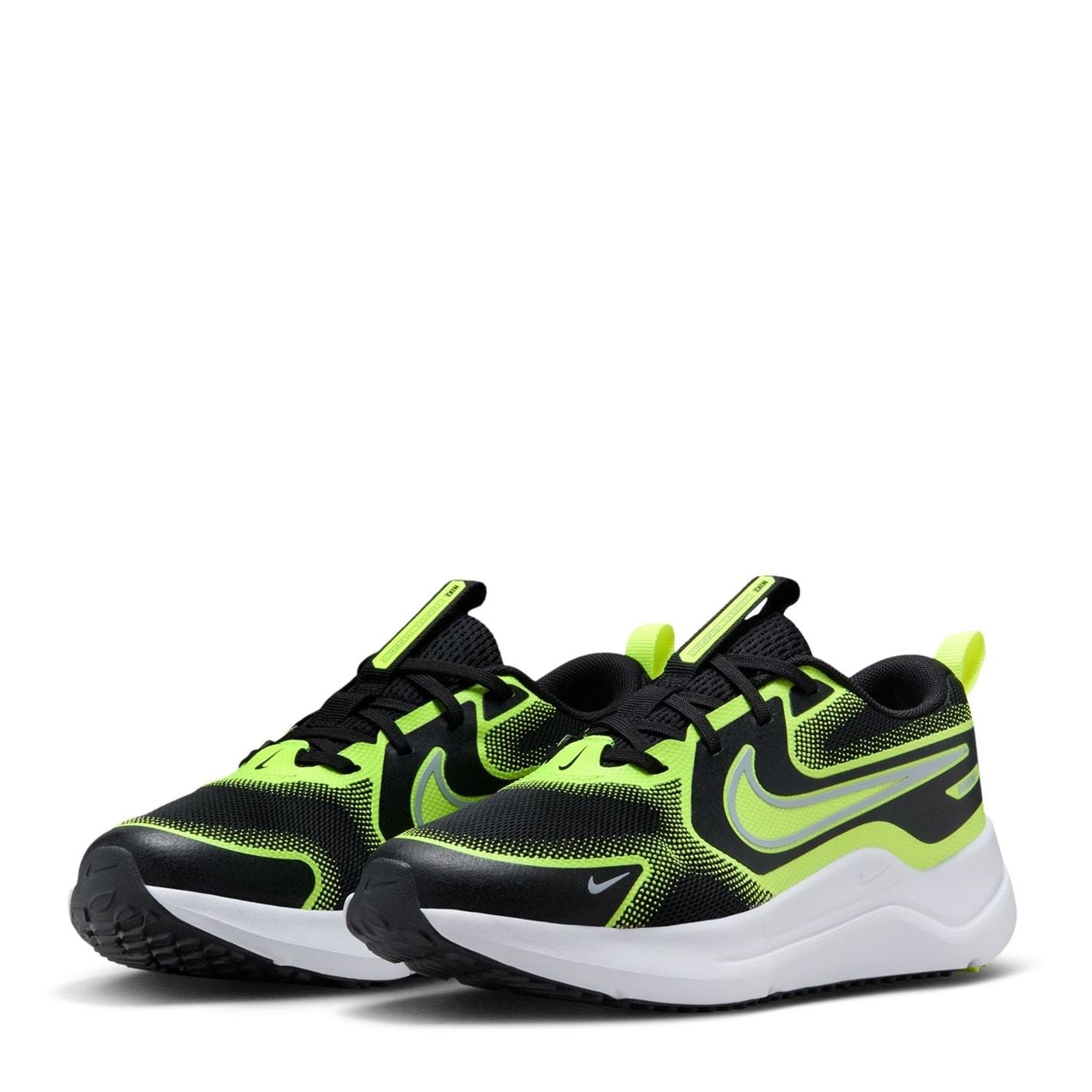 Nike Cosmic Runner Juniors Lace-Up Low Top Sneakers