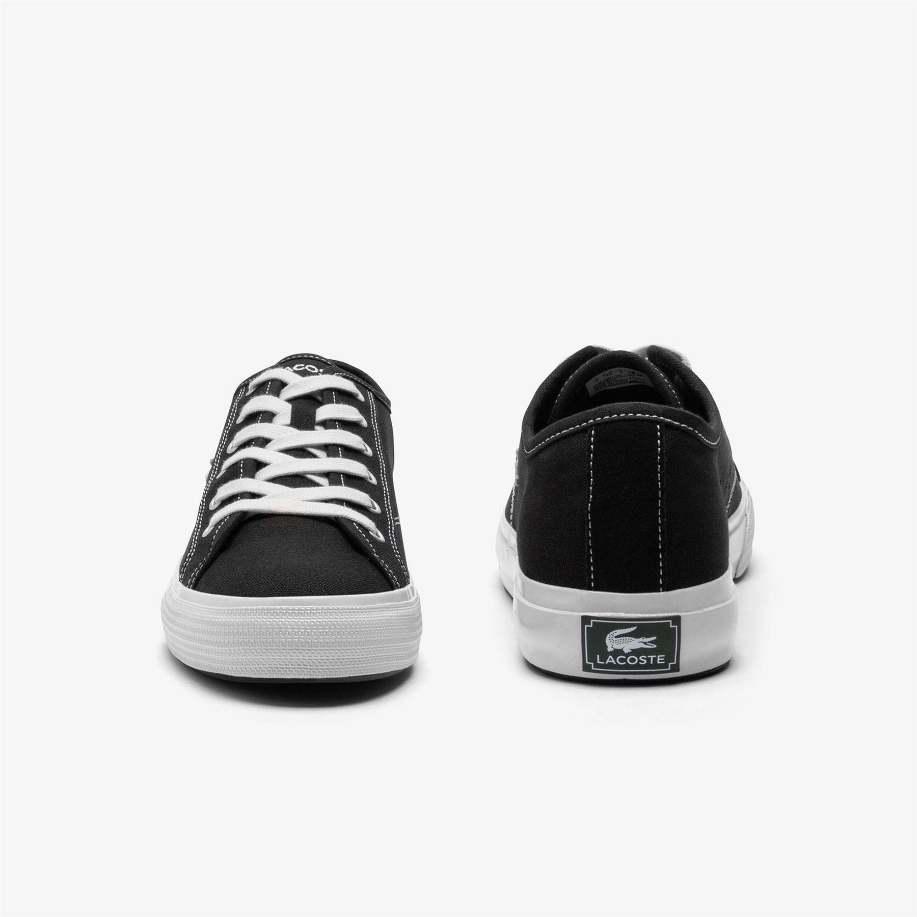 Lacoste Canvasas Low Trainers