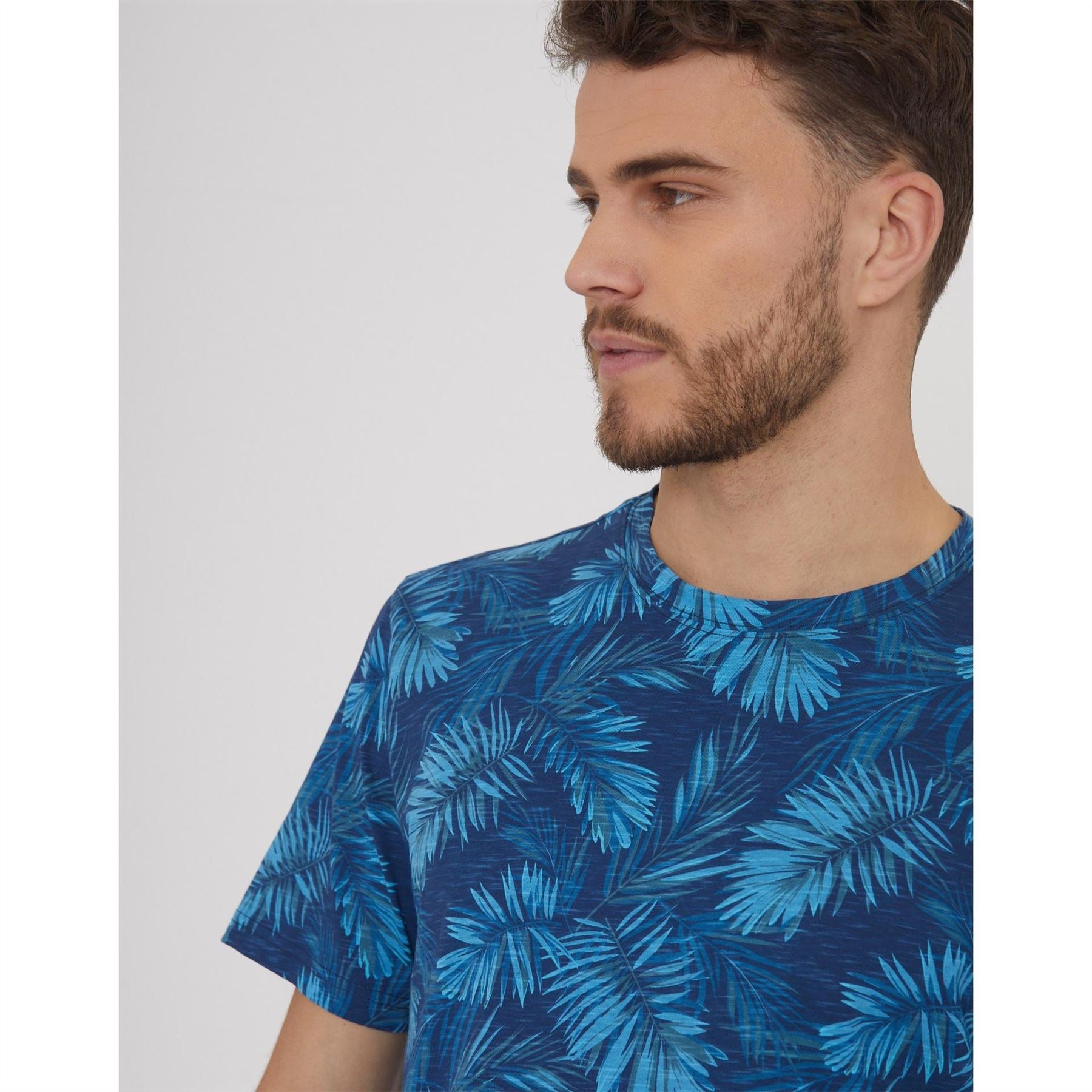 Threadbare Fontella Regular Fit Crew Neck T-Shirt