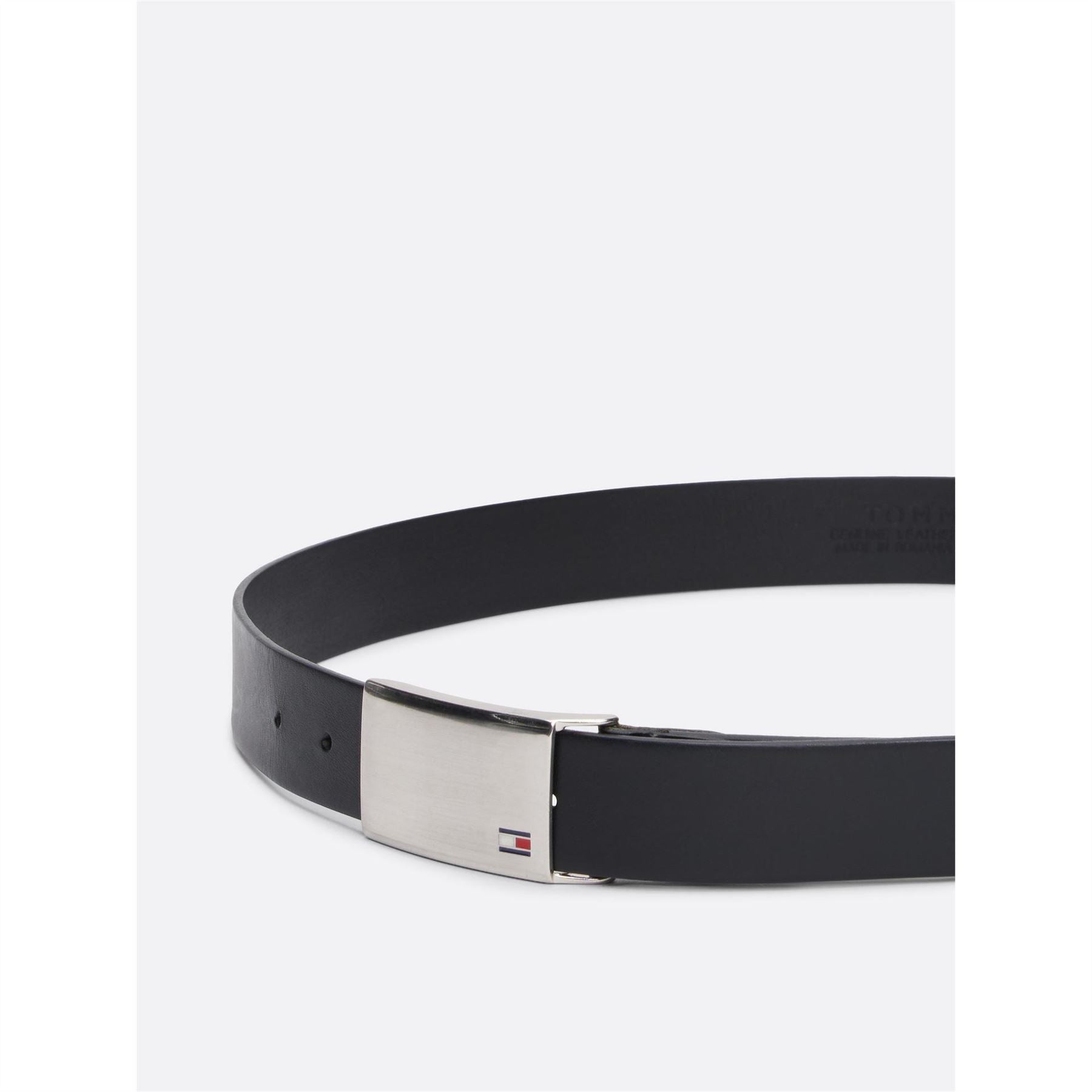 Tommy Hilfiger Logo Plaque Leather Belt