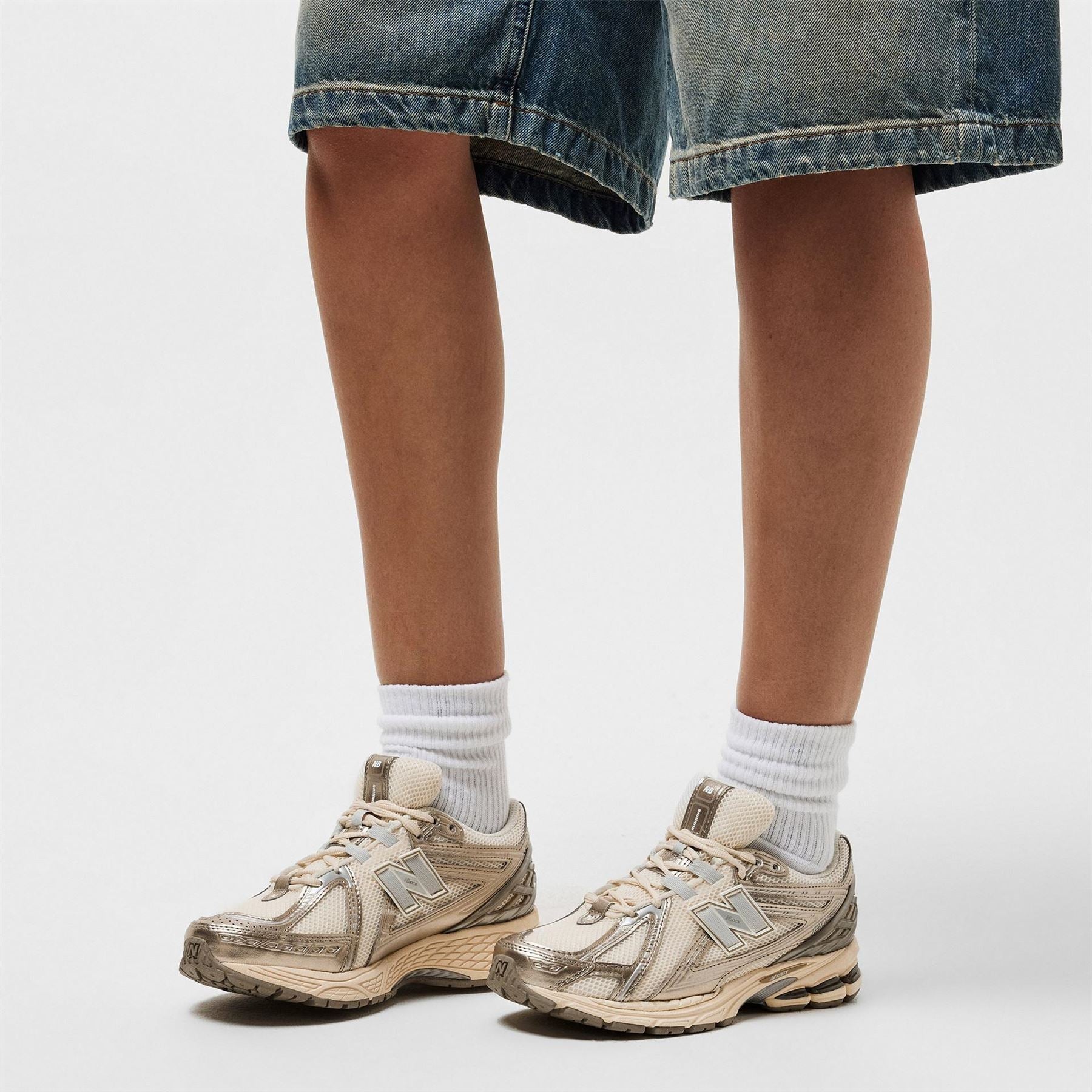 New Balance Womens 1906
