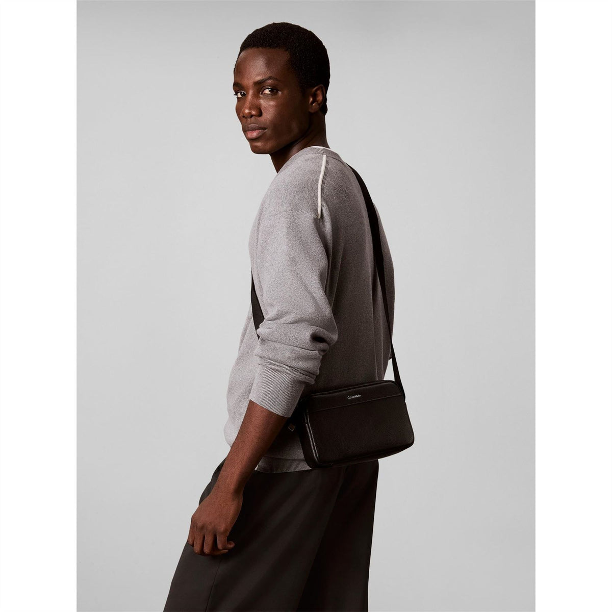 Calvin Klein Logo Slim Camera Bag