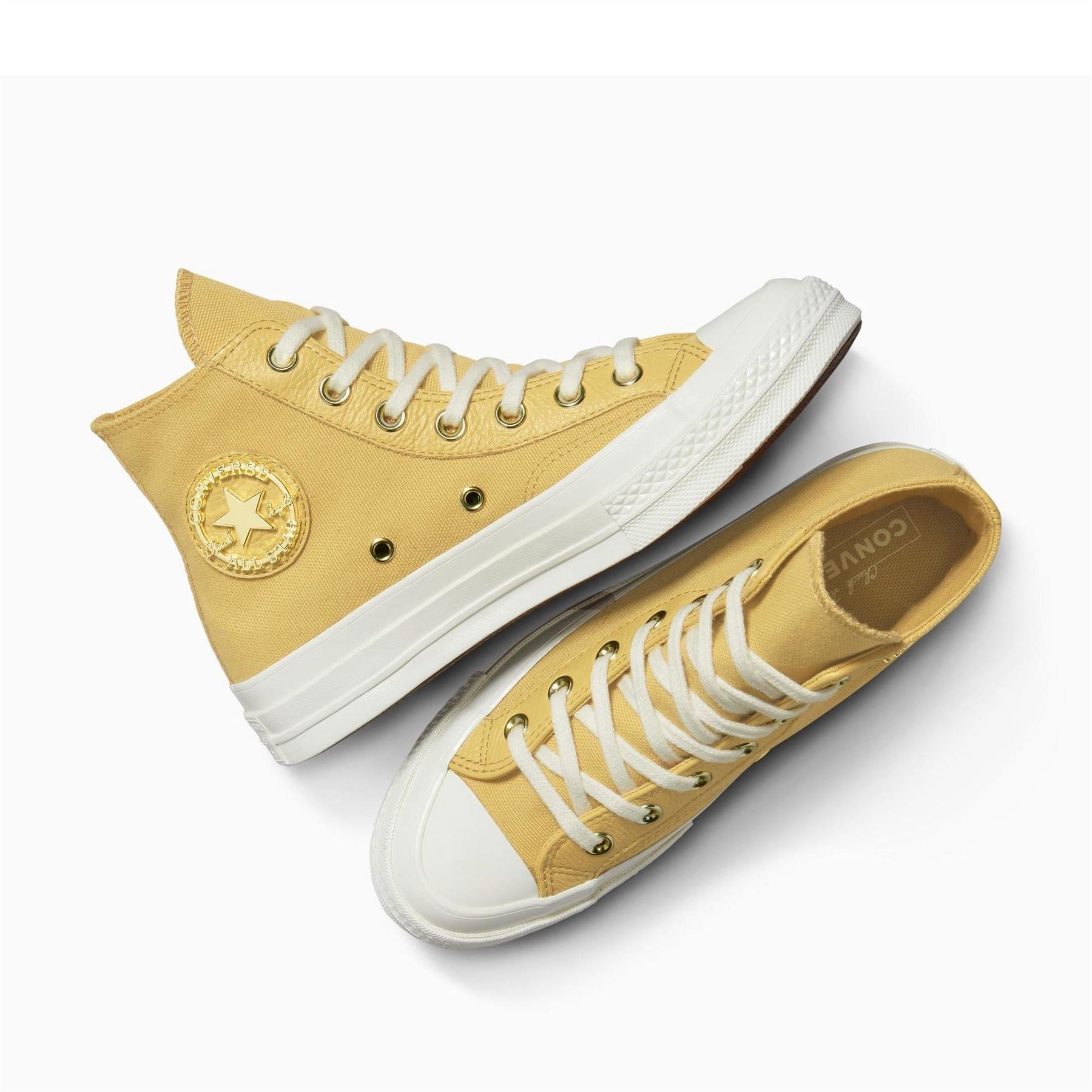 Converse Chuck 70 Gold Canvasas High Top Trainers