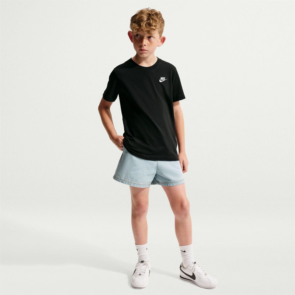 Nike Futura T-Shirt Junior Boys