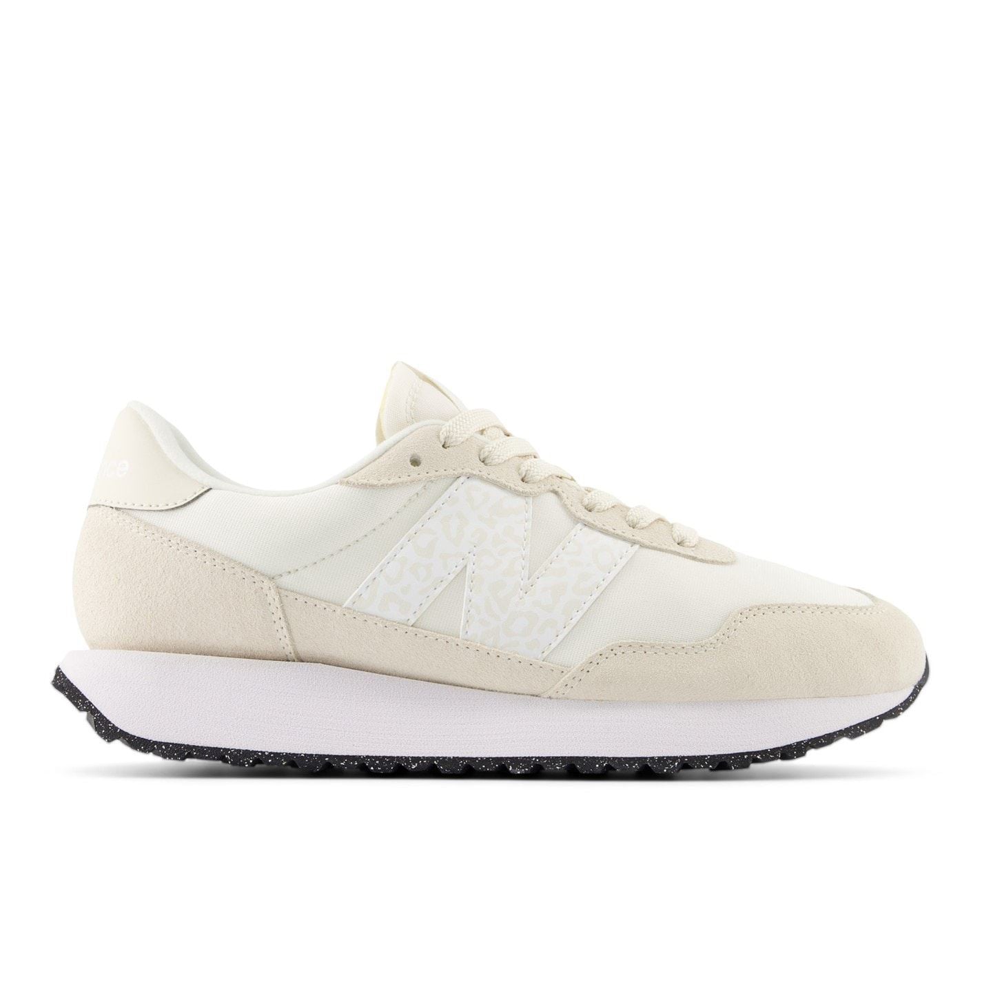 New Balance Balance 237 Low Top Sneakers