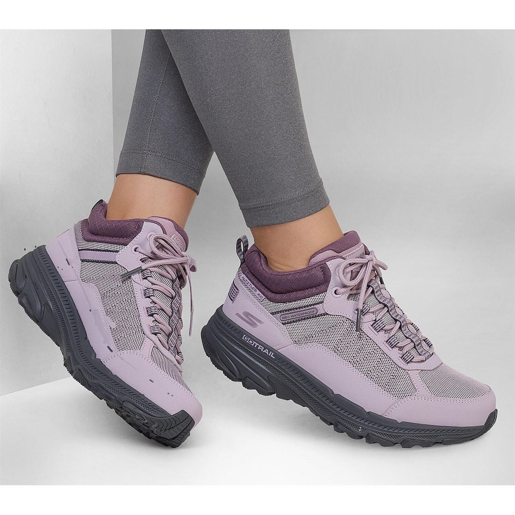 Skechers Womens Go Run Trail Altitude 2.0