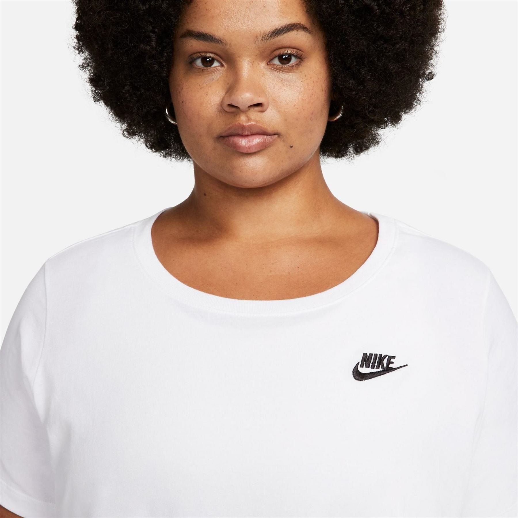 Nike Club Short Sleeve T-Shirt