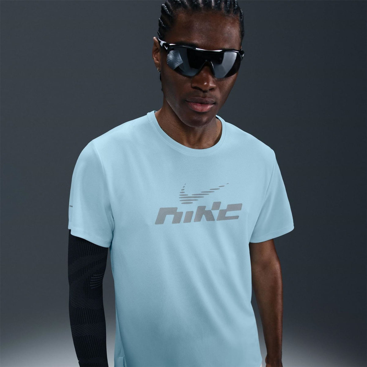 Nike Miler Flash Uv Short Sleeve Performance T-Shirt
