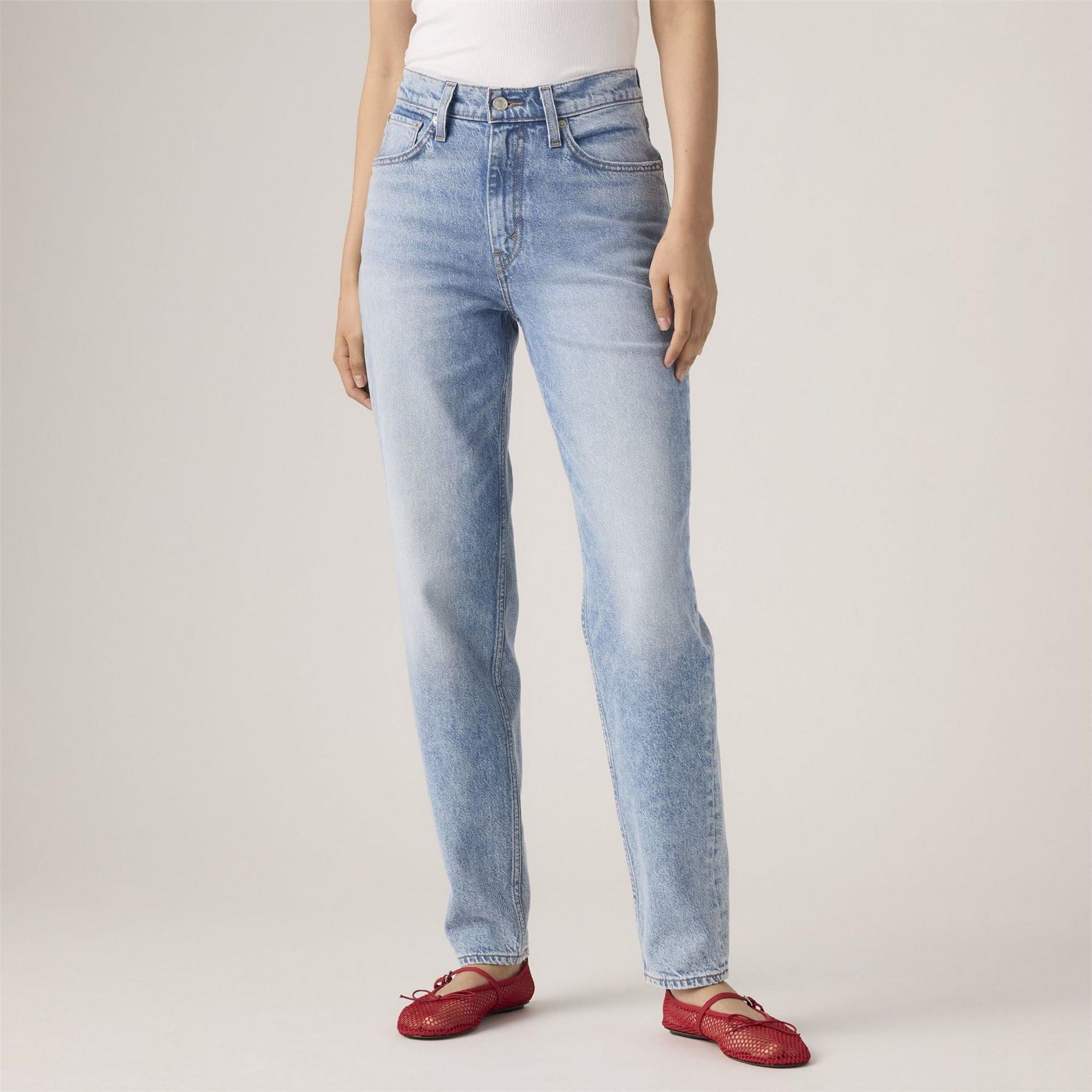 Levis 80s Mom Jean Tough Cookie
