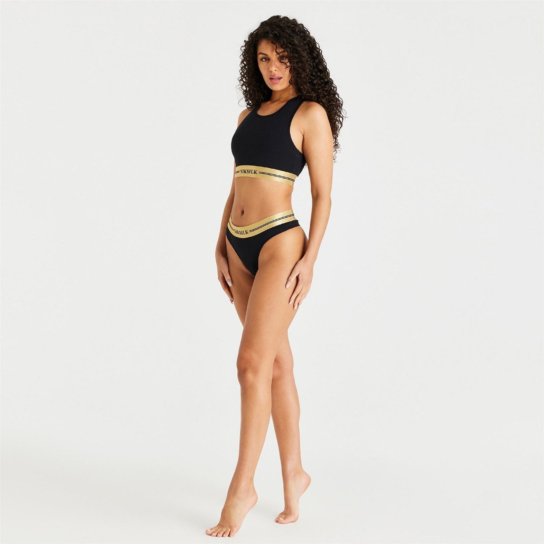 SikSilk Cropped Scoop Neck Snug Fit Bra