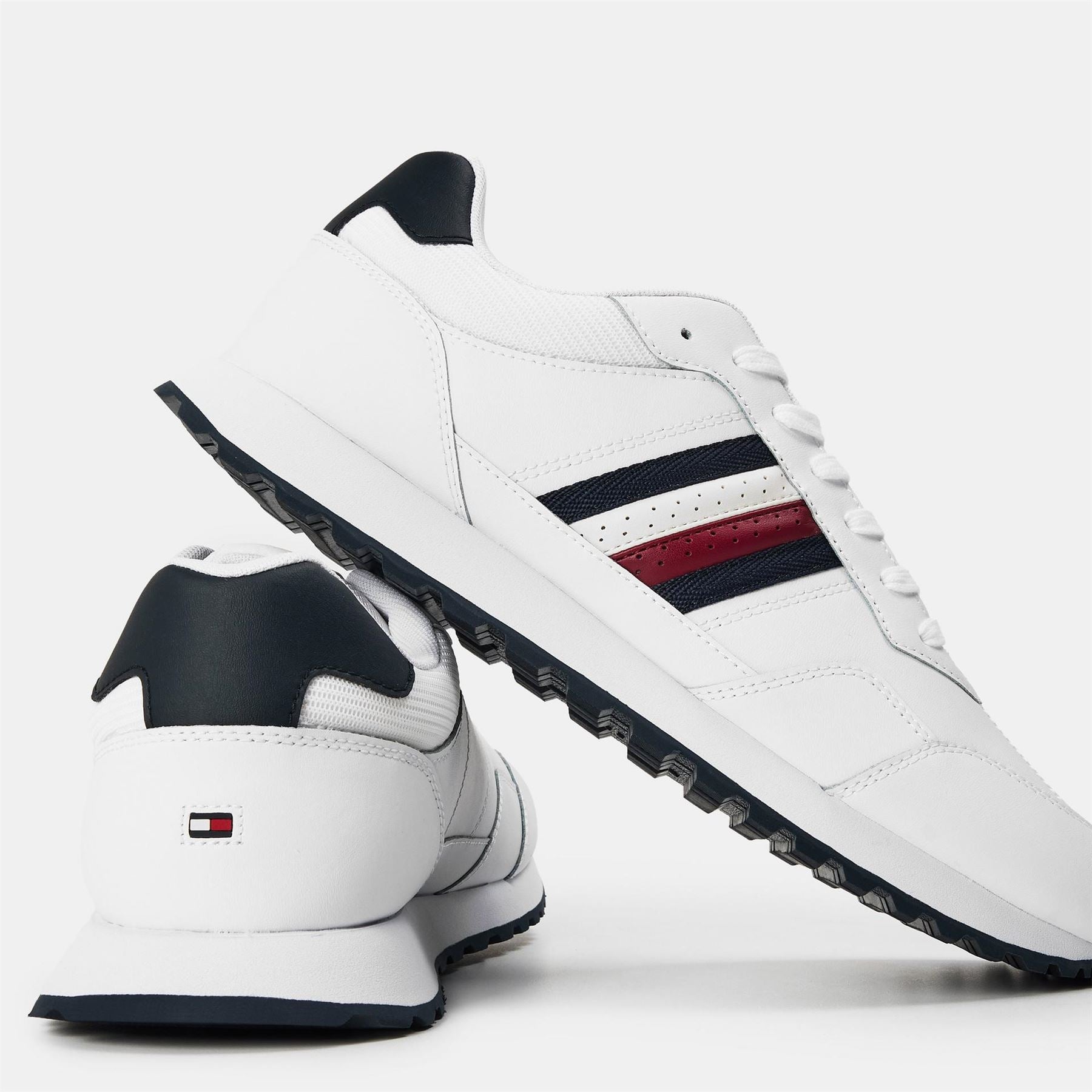 Tommy Hilfiger Eva Runner Lace Up Stripe Patterned Low Top Sneakers