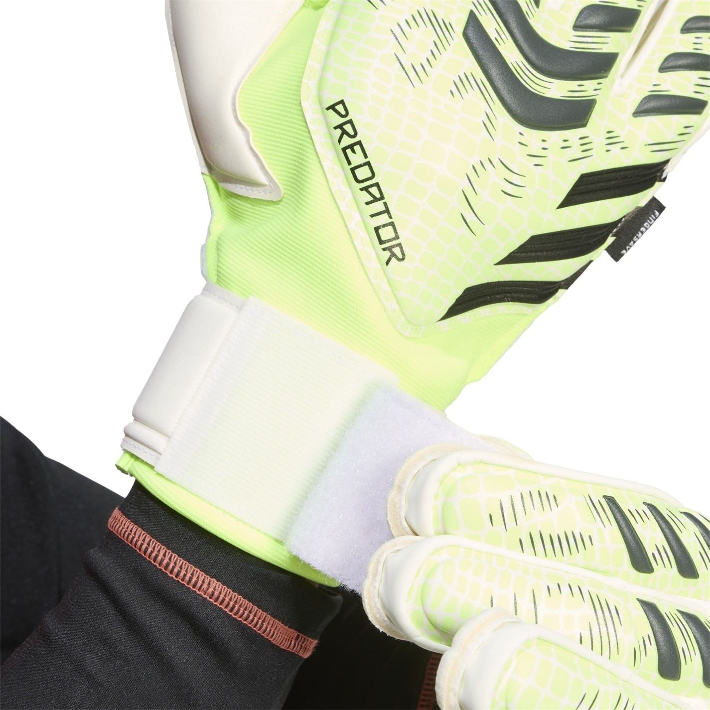 adidas Predator Match Fingersave Goalkeeper Gloves Adults