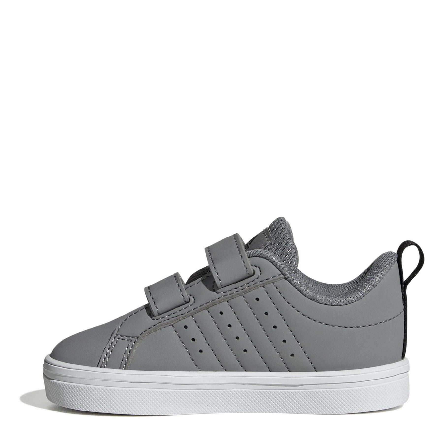 adidas Pace 2.0 CF Low Top Sneakers