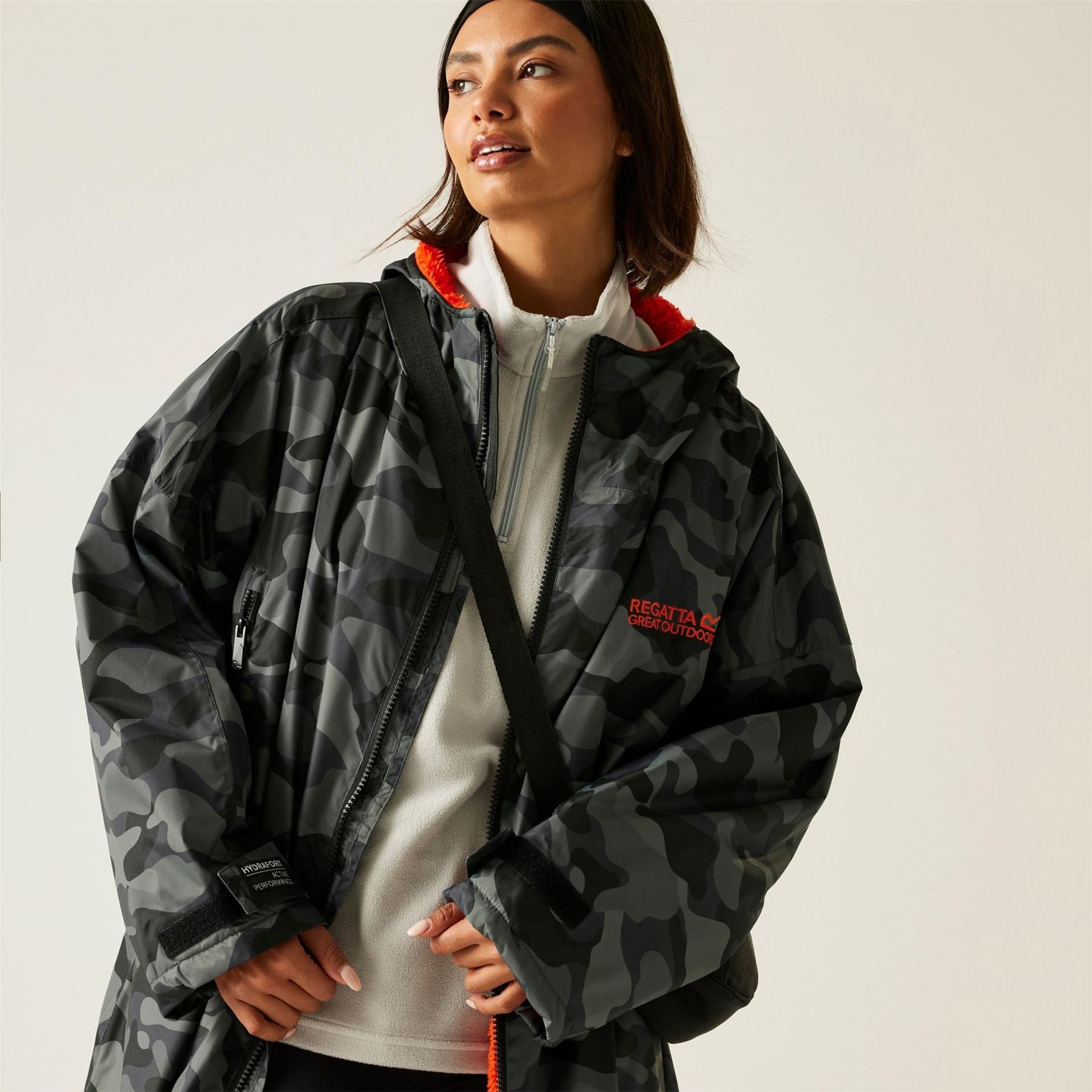 Regatta Adults Waterproof Windproof Borg Fleece Oversized Fit Insulated Robe