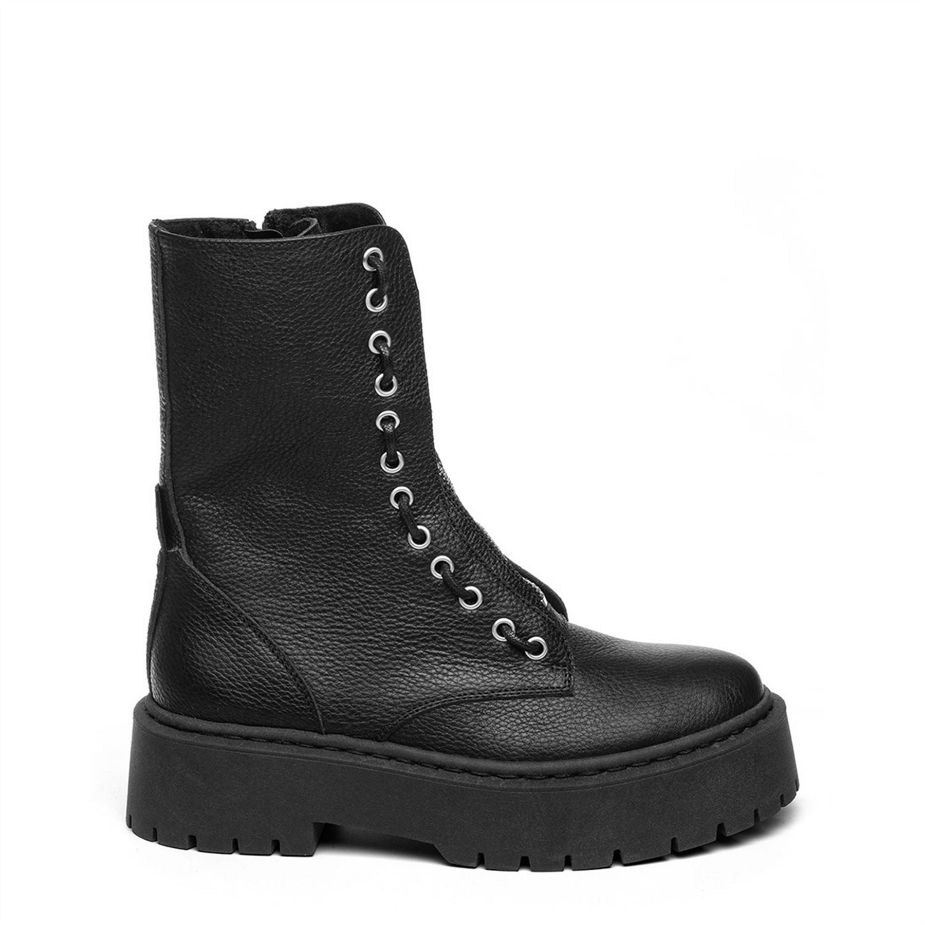 Steve Madden Odilia Biker Boots