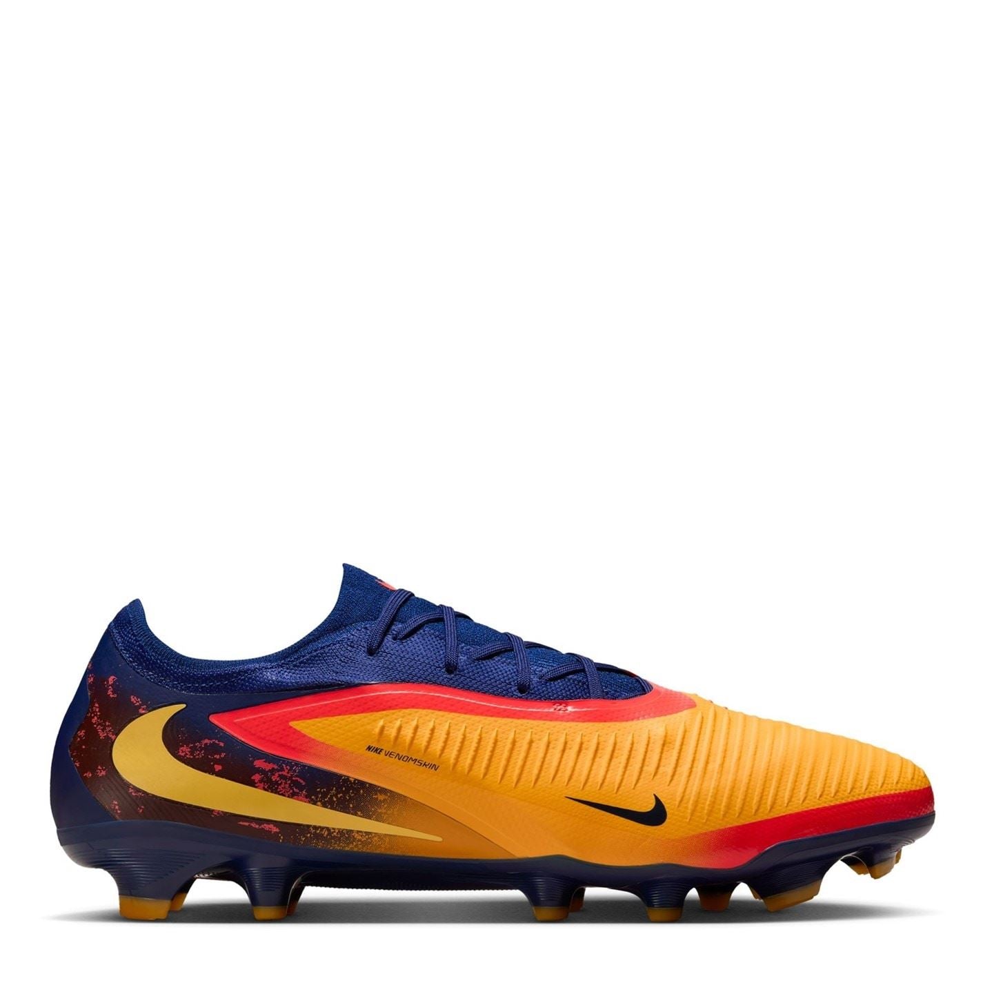 Nike Phantom 6 Low Pro Adults Firm Ground Football Boots