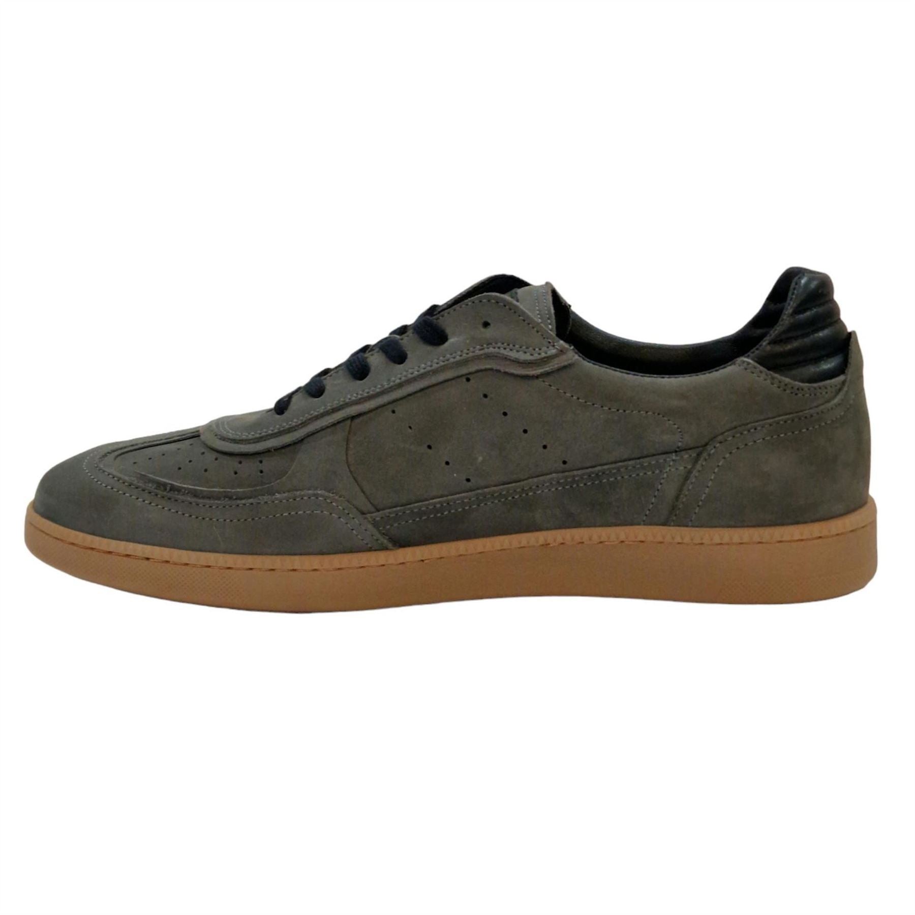 Loyalti Kyle Low Top Trainers
